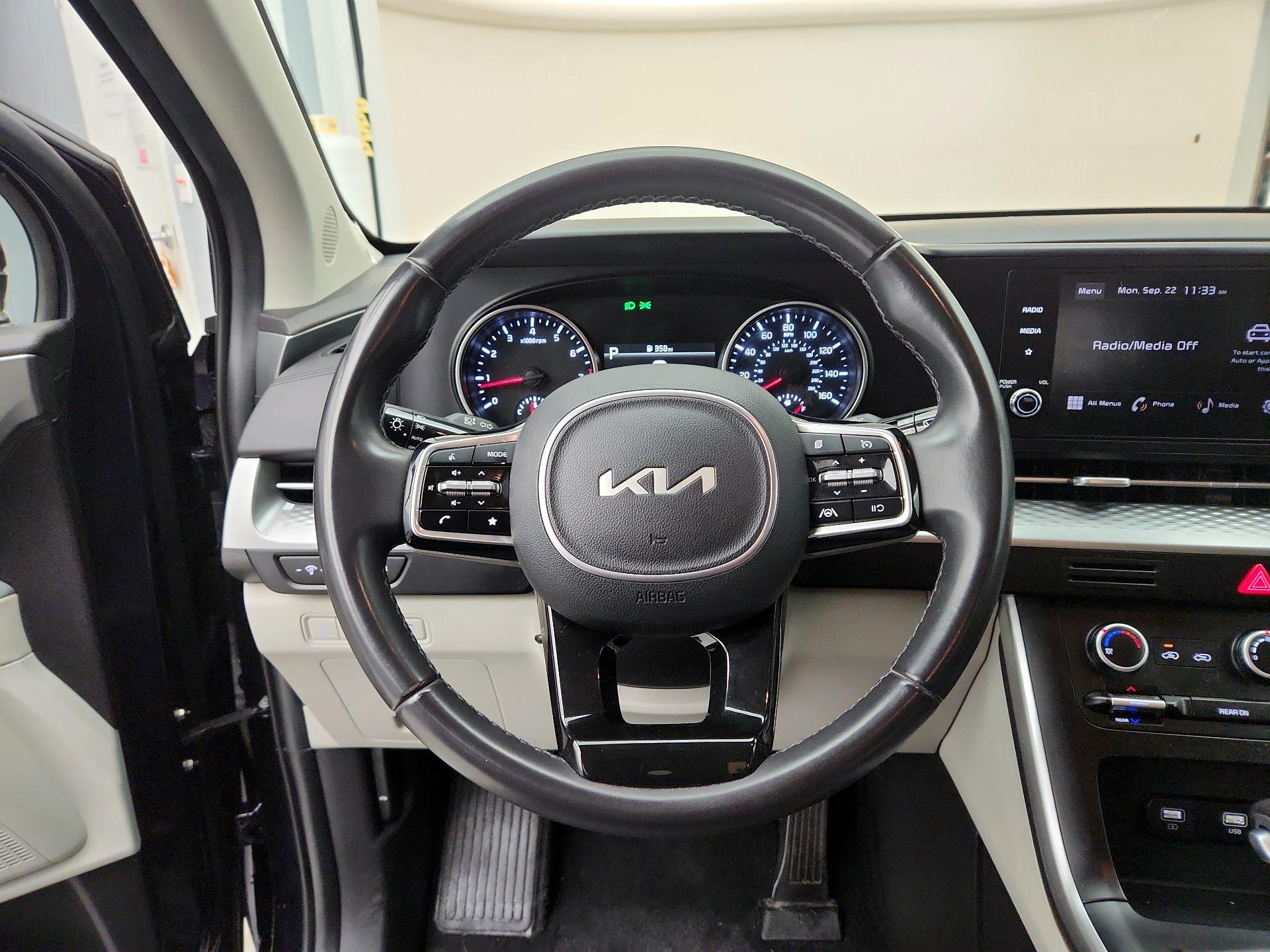 Thumbnail: 2024 Kia Carnival - 10