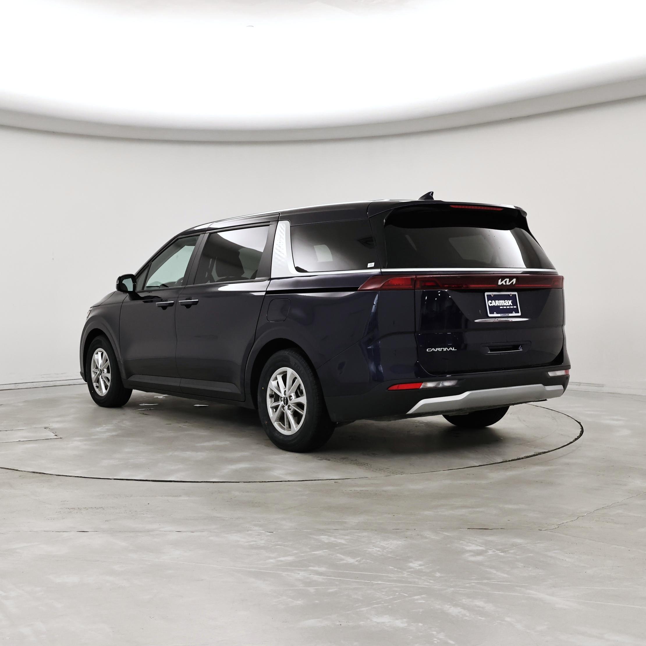 Thumbnail: 2024 Kia Carnival - 2