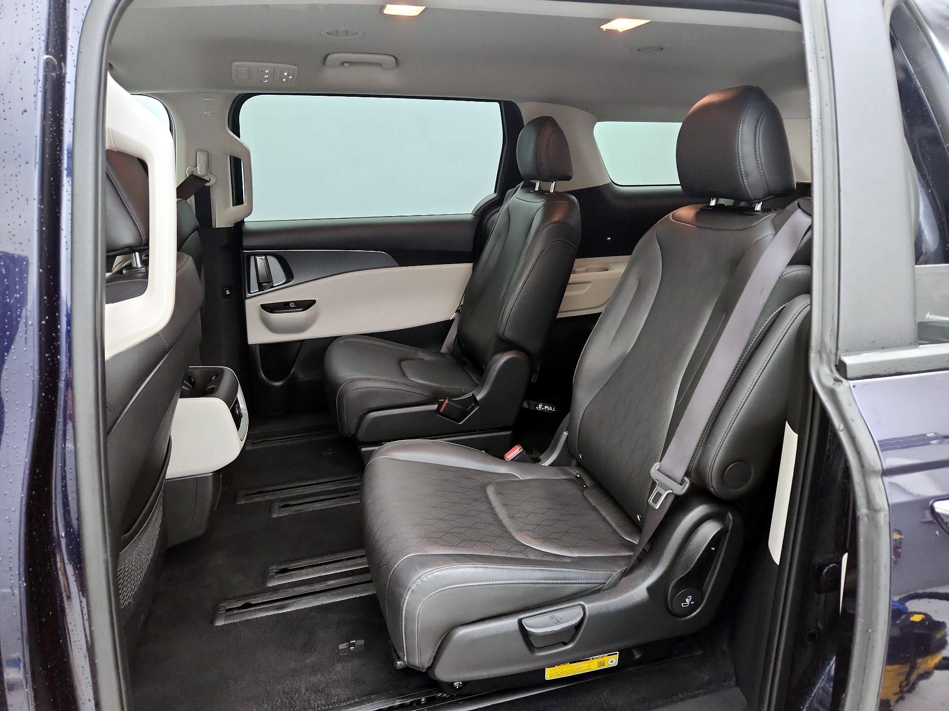 Thumbnail: 2024 Kia Carnival - 19
