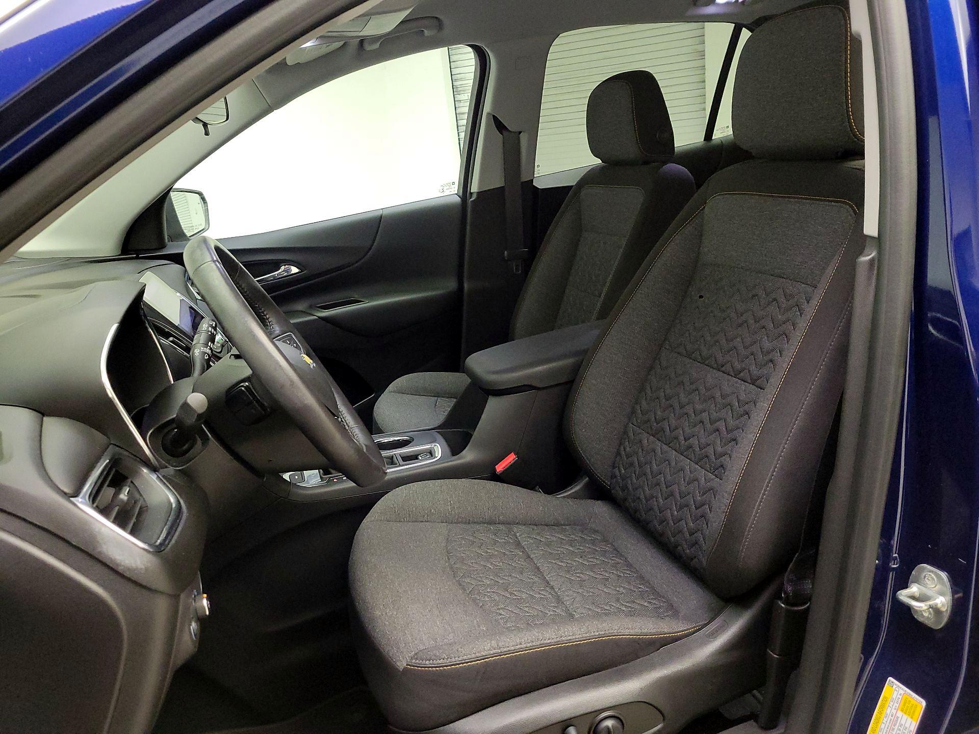 Thumbnail: 2022 Chevrolet Equinox - 11
