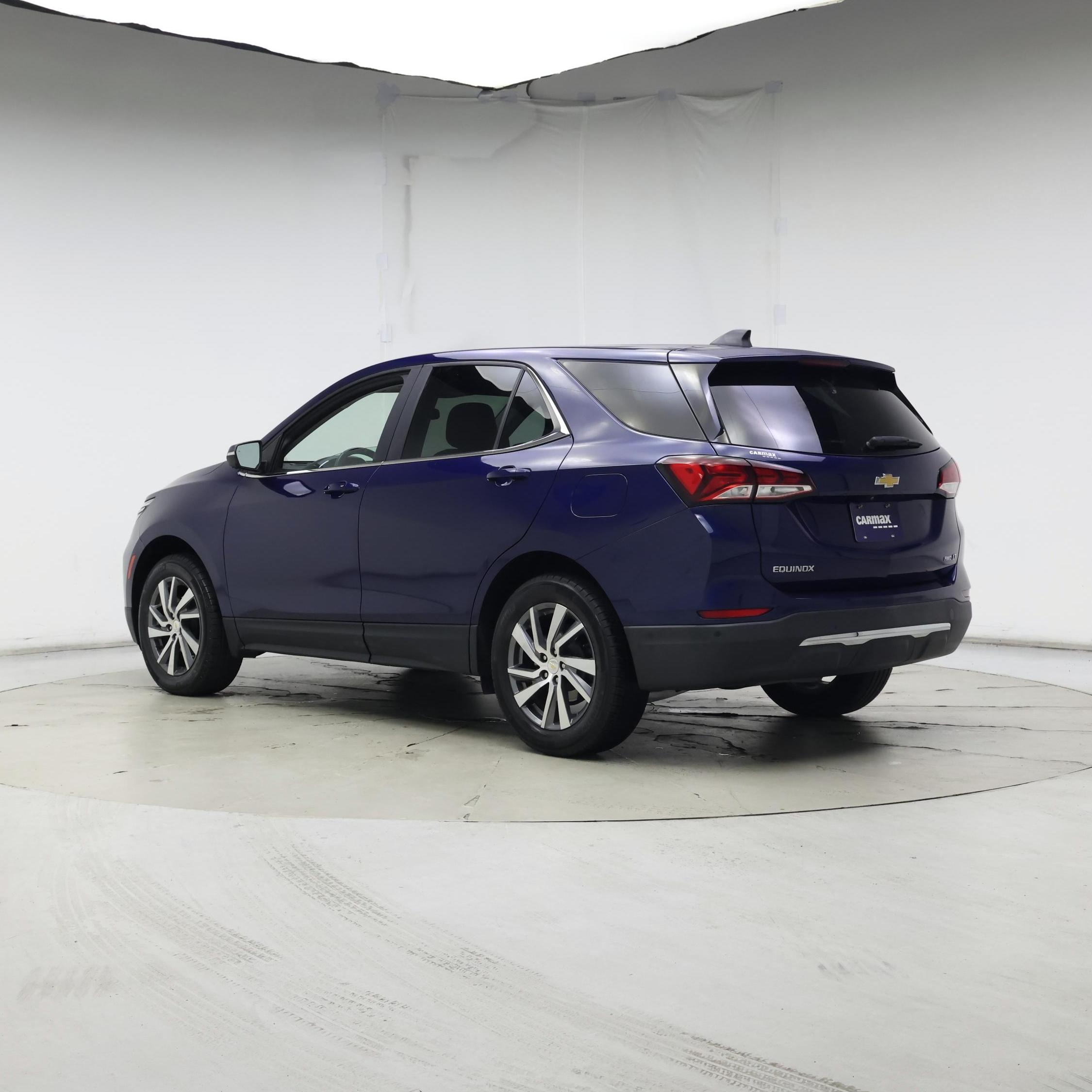 Thumbnail: 2022 Chevrolet Equinox - 2