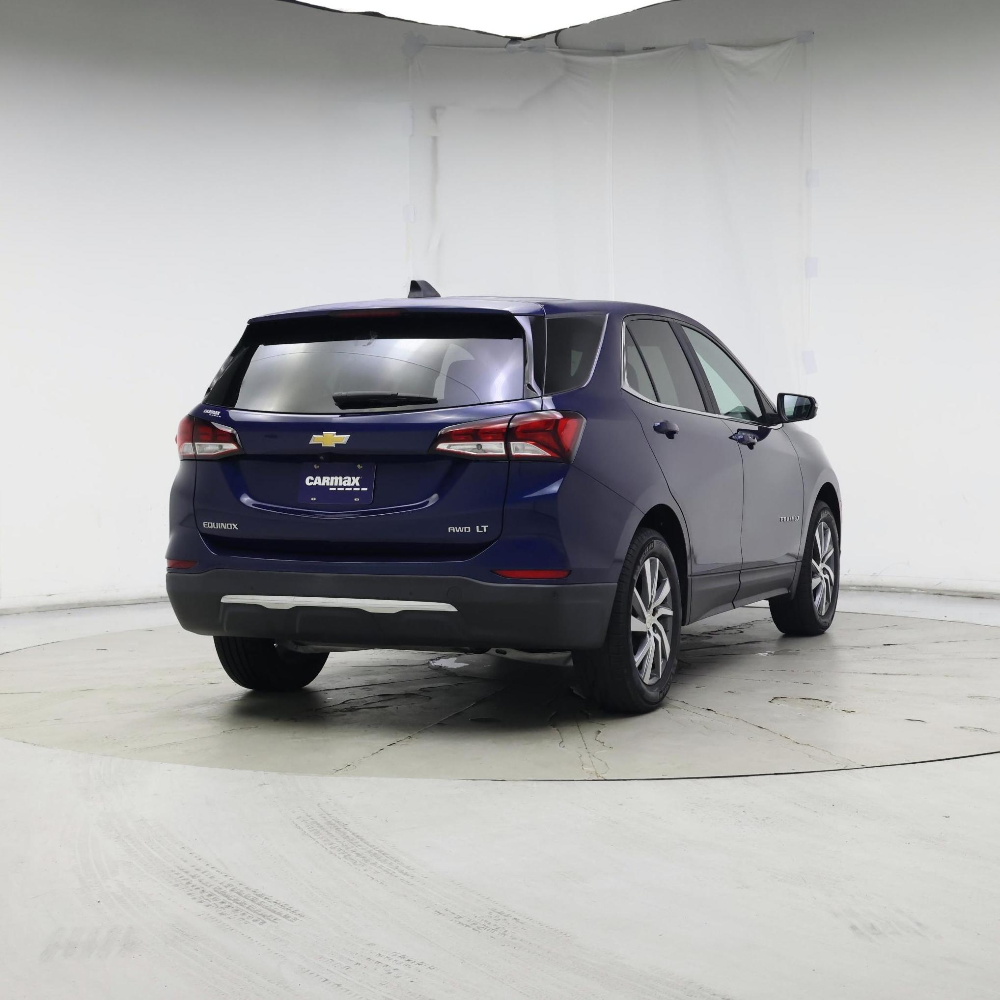 Thumbnail: 2022 Chevrolet Equinox - 8