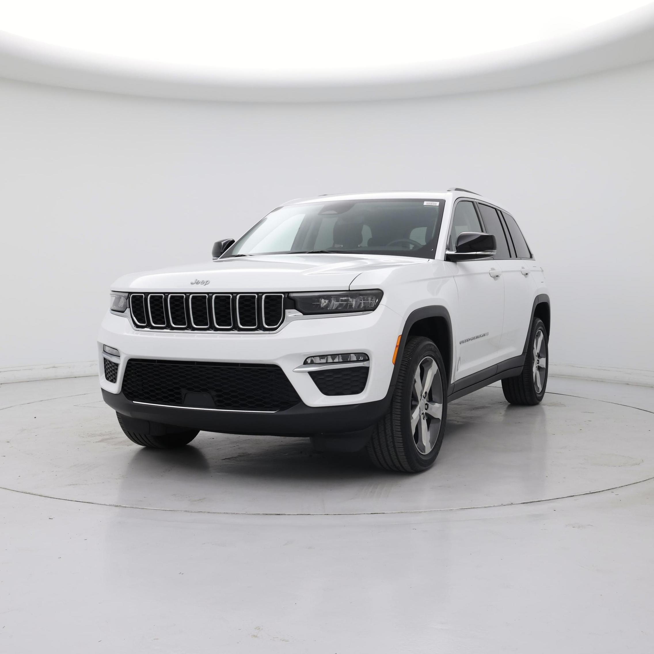 Thumbnail: 2022 Jeep Grand Cherokee - 4