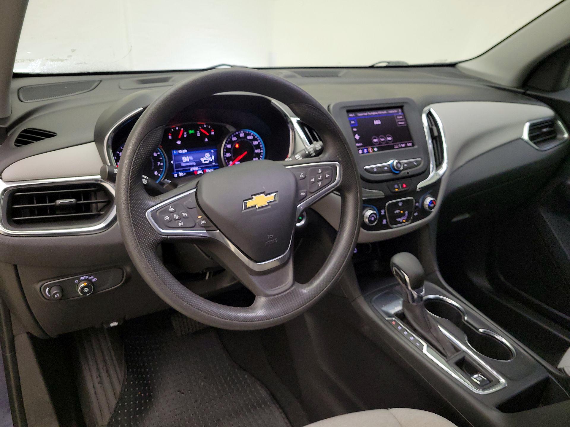 Thumbnail: 2023 Chevrolet Equinox - 9