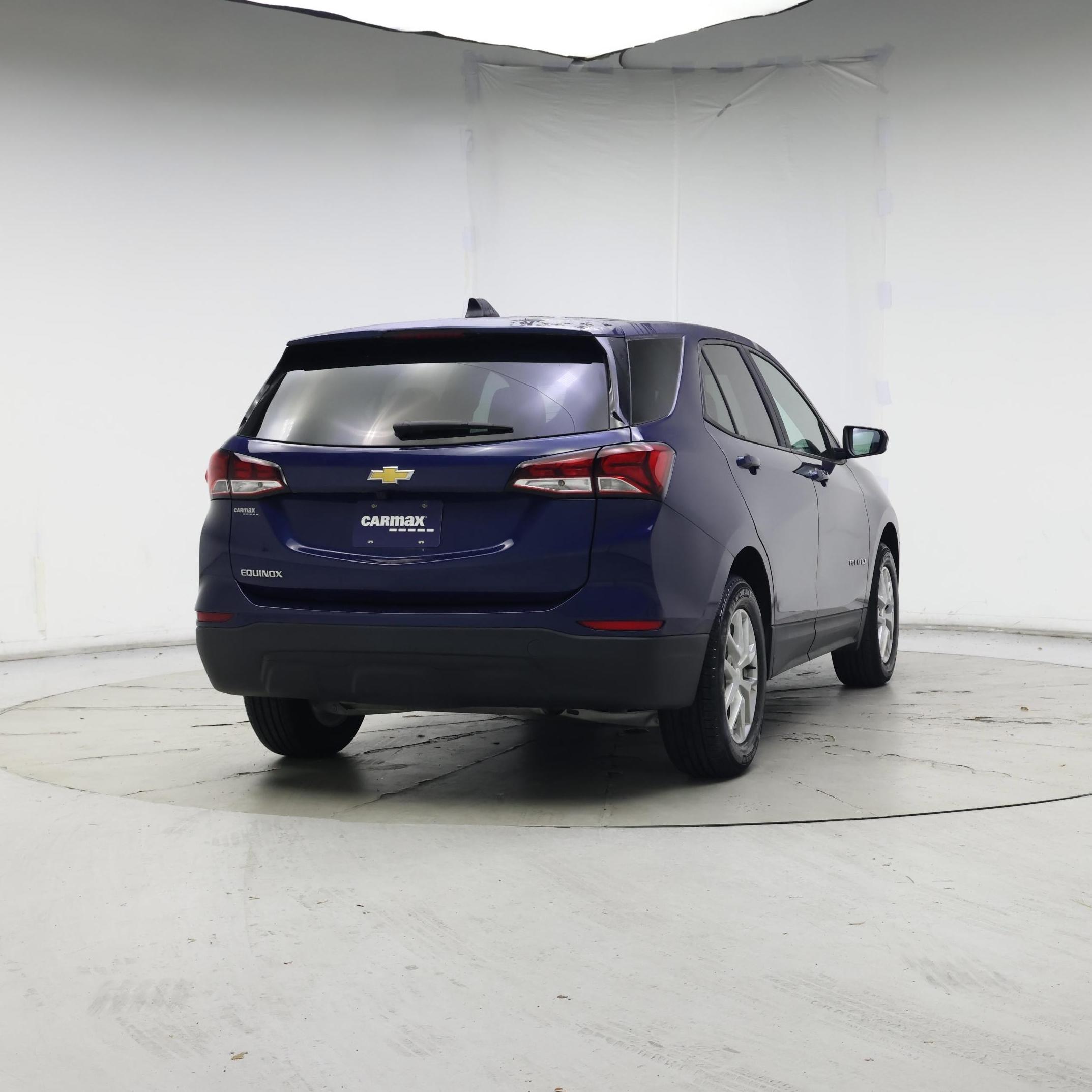 Thumbnail: 2023 Chevrolet Equinox - 8