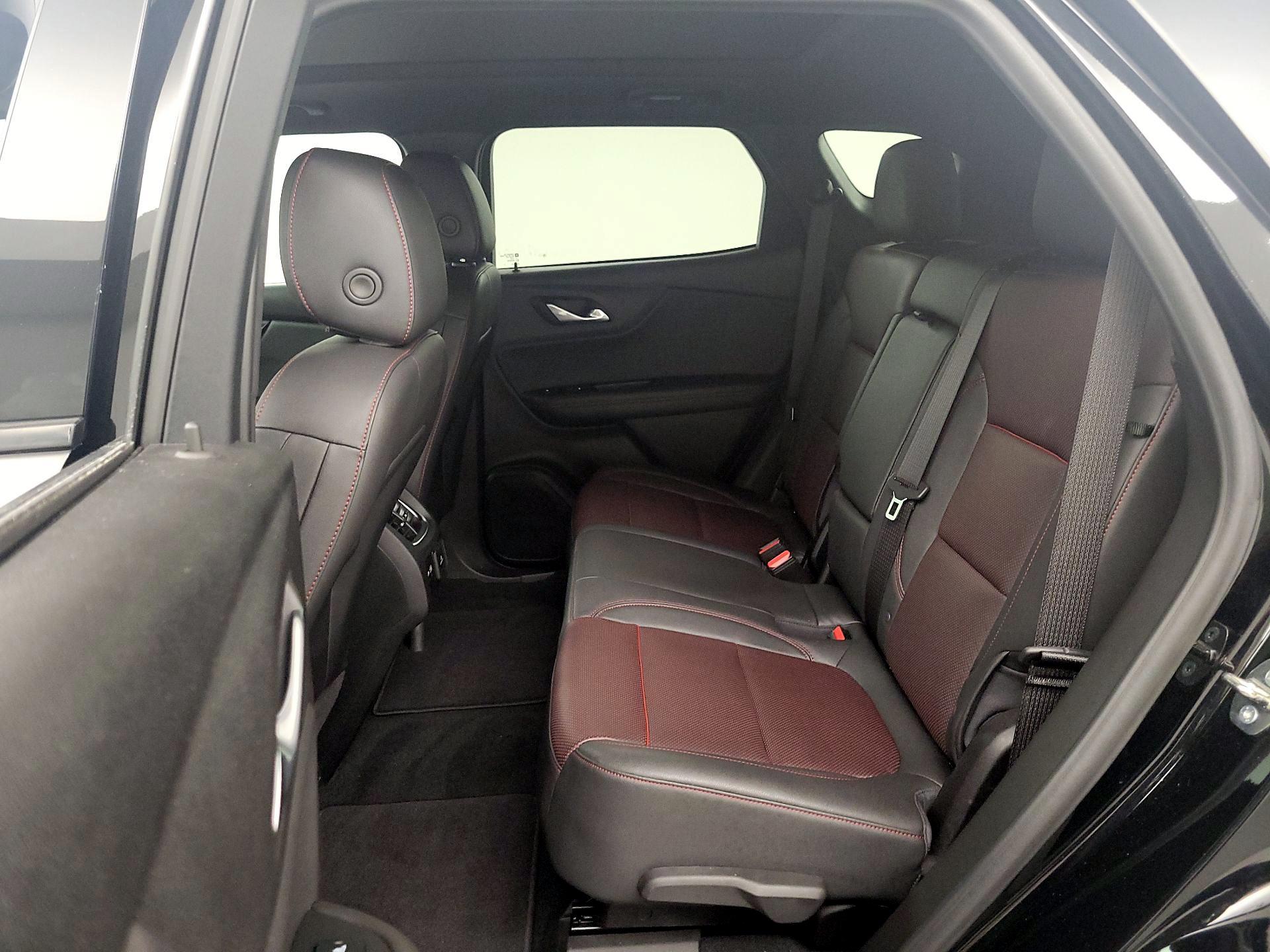 Thumbnail: 2022 Chevrolet Blazer - 20