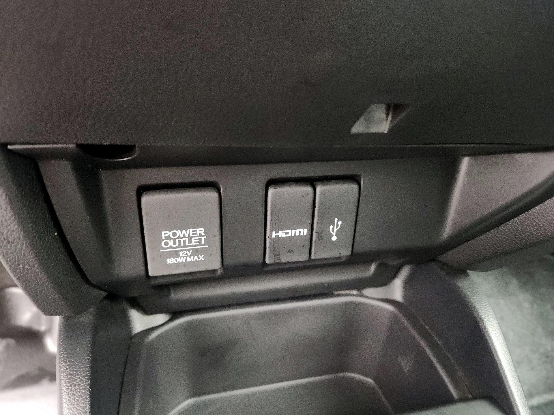Thumbnail: 2017 Honda Fit - 17