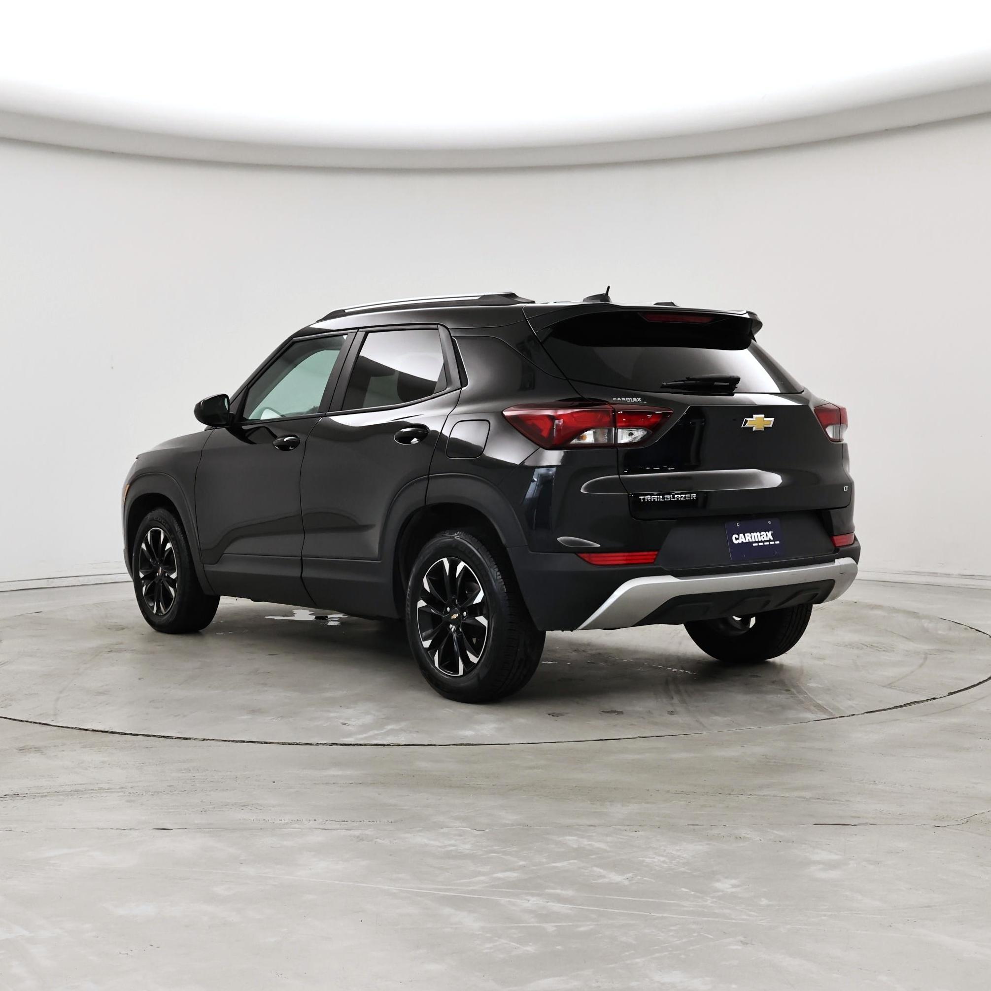 Thumbnail: 2023 Chevrolet TrailBlazer - 2