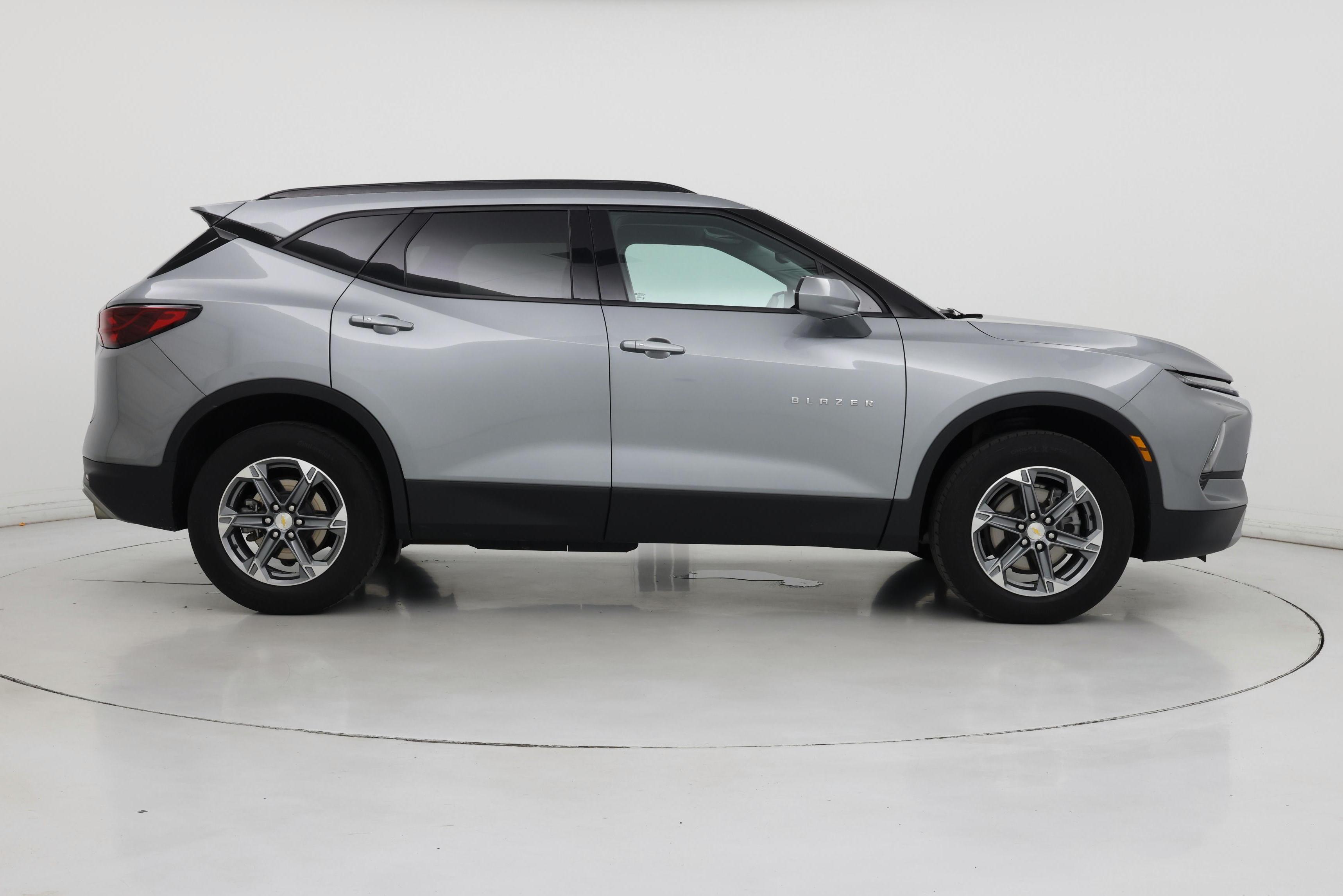 Thumbnail: 2023 Chevrolet Blazer - 7