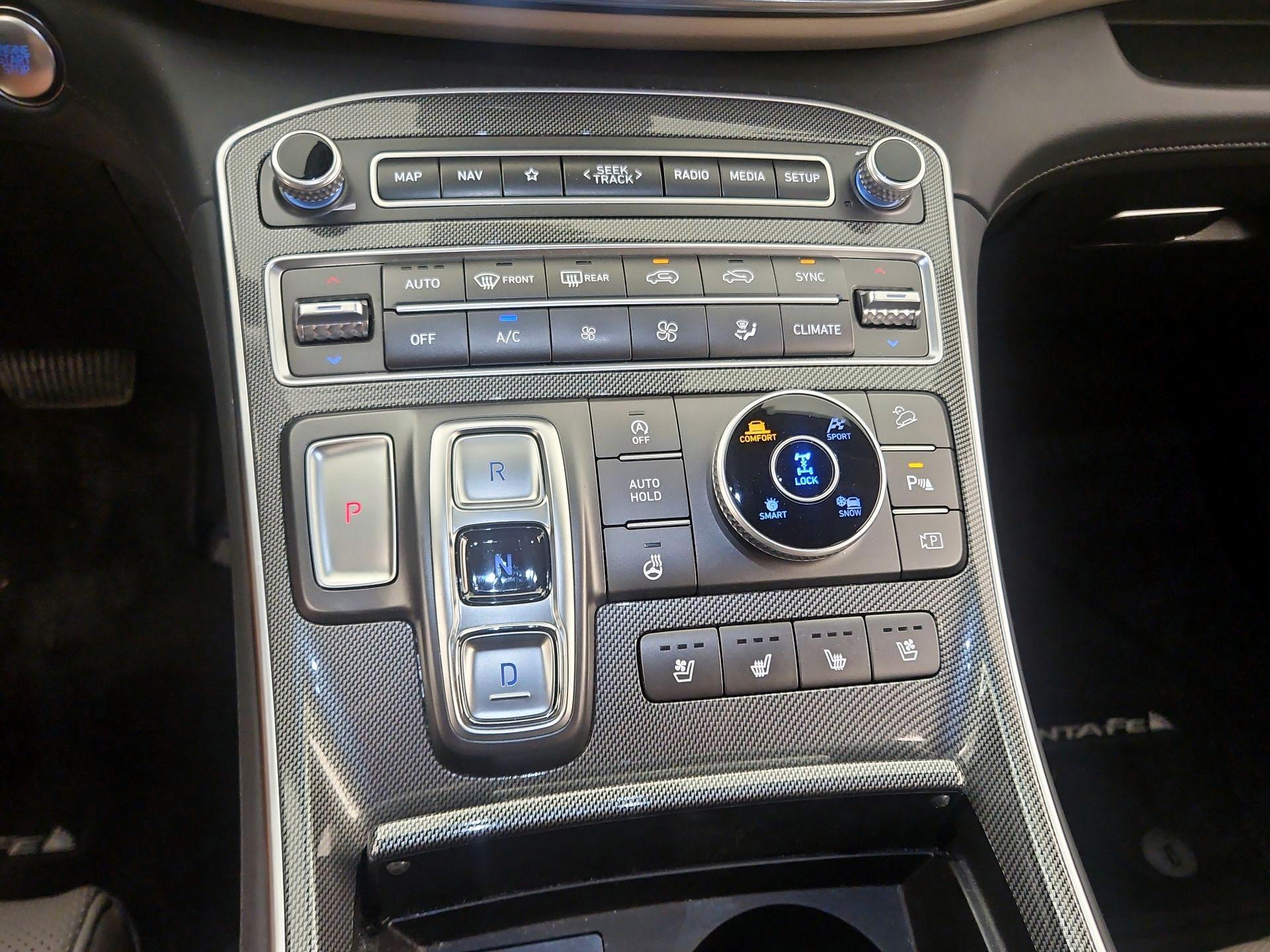 Thumbnail: 2023 Hyundai Santa Fe - 16