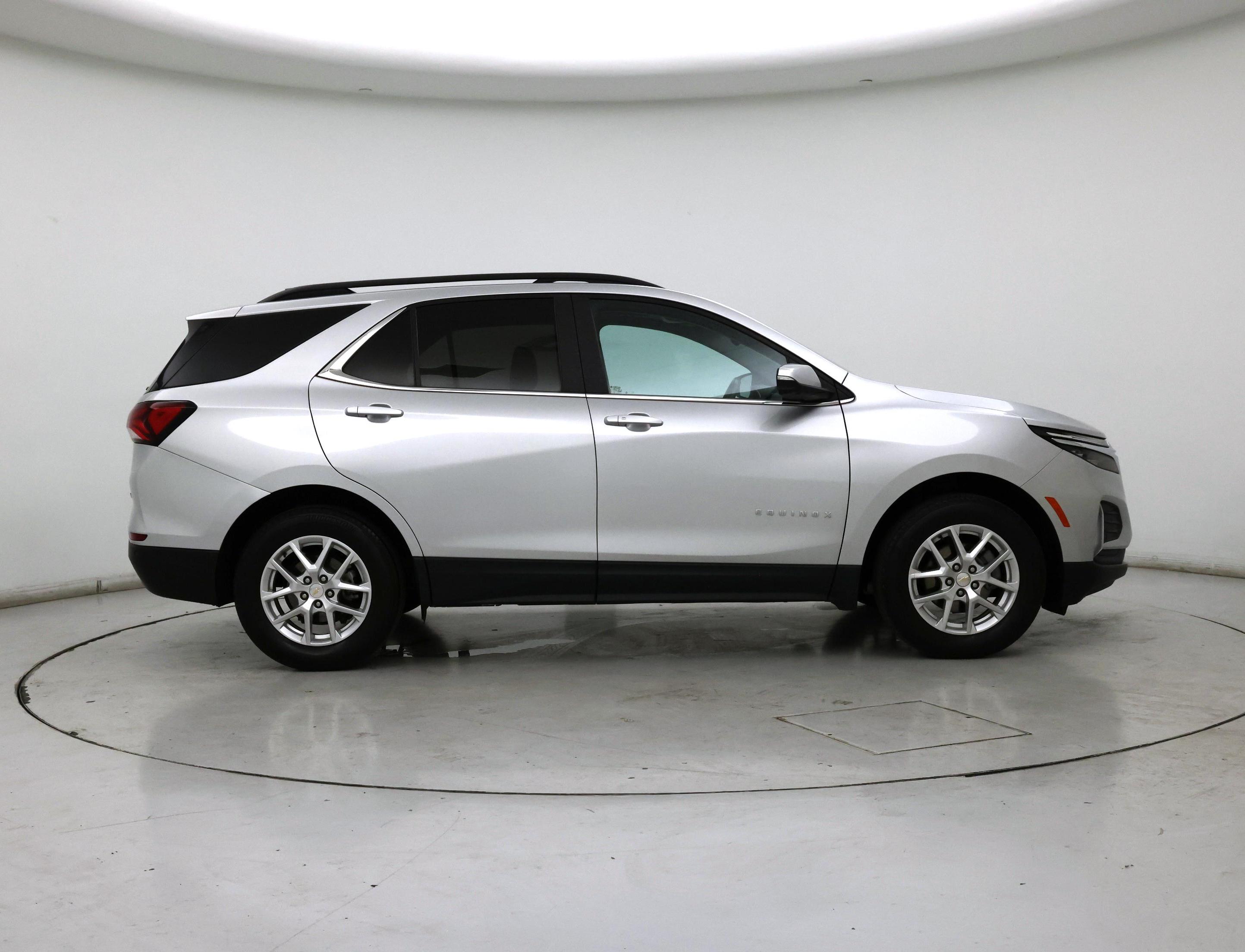 Thumbnail: 2022 Chevrolet Equinox - 7