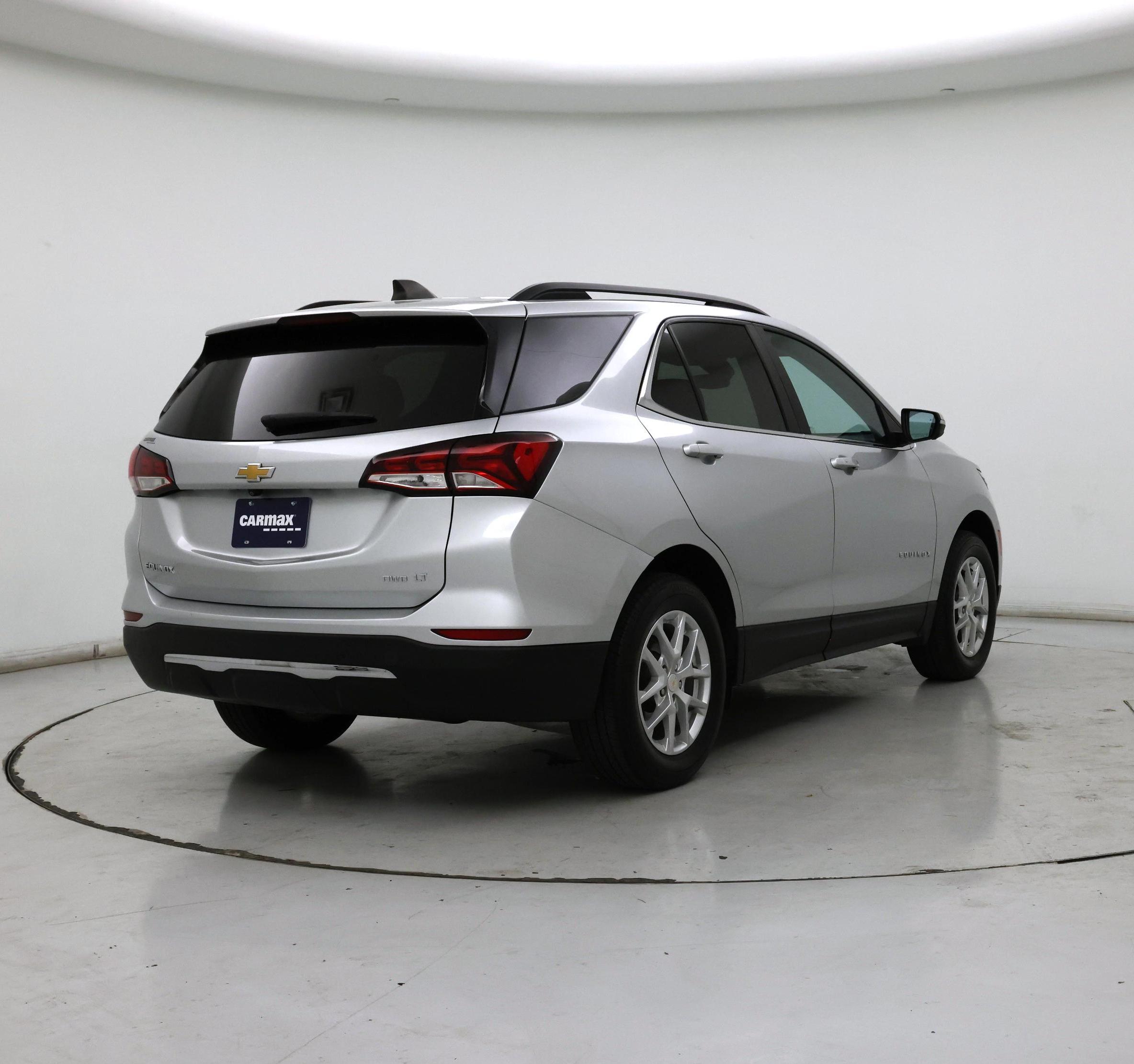 Thumbnail: 2022 Chevrolet Equinox - 8