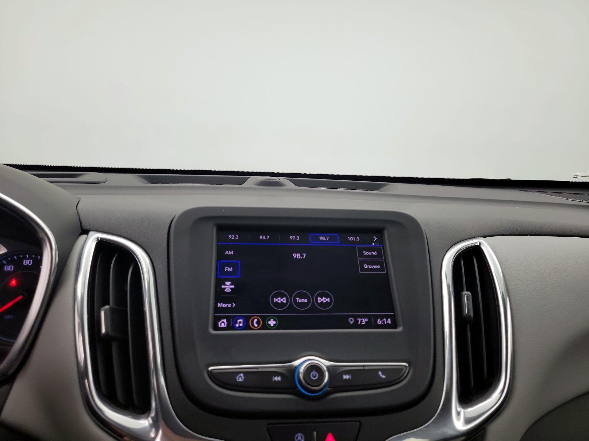 Thumbnail: 2022 Chevrolet Equinox - 15