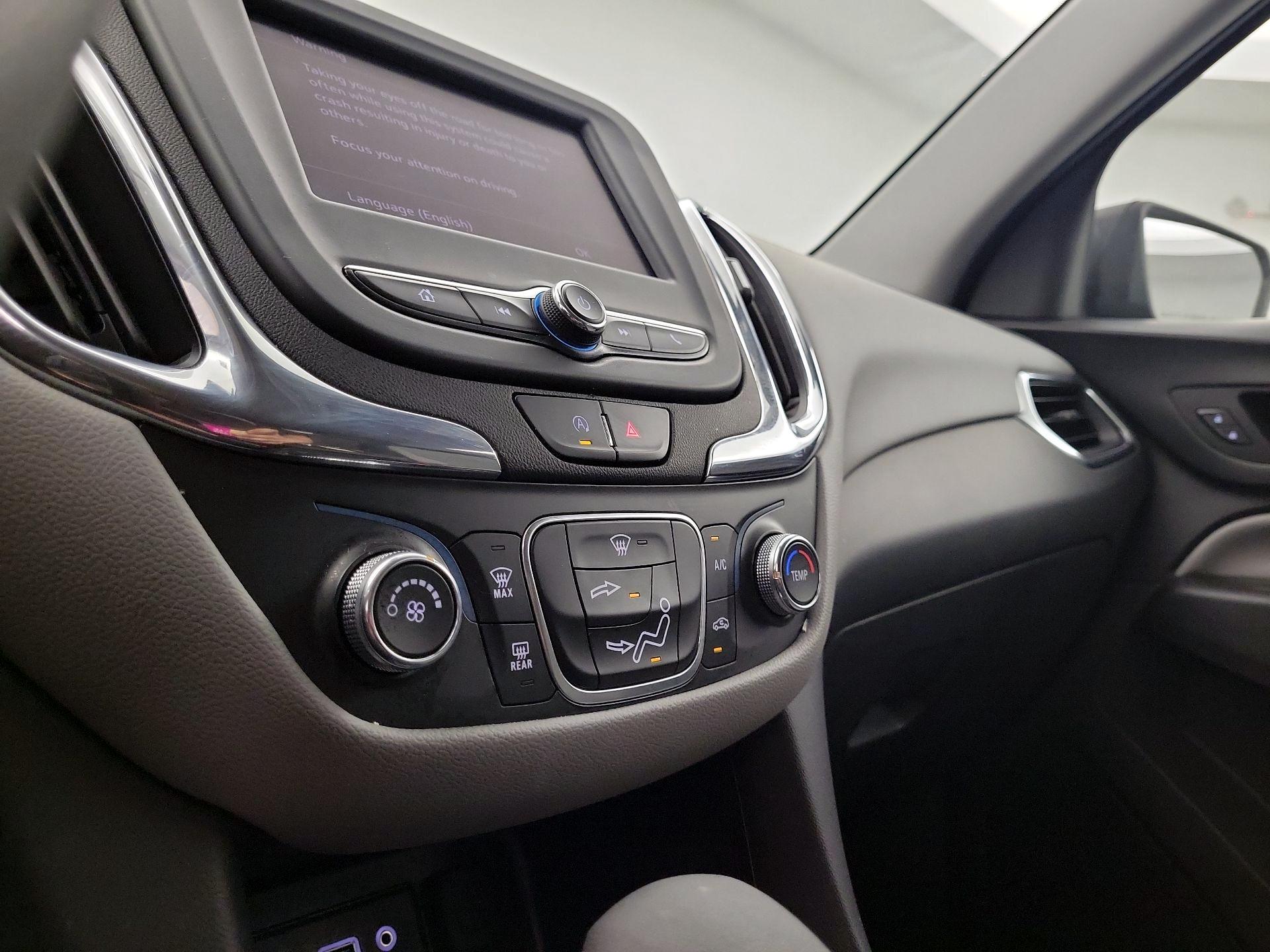 Thumbnail: 2022 Chevrolet Equinox - 16