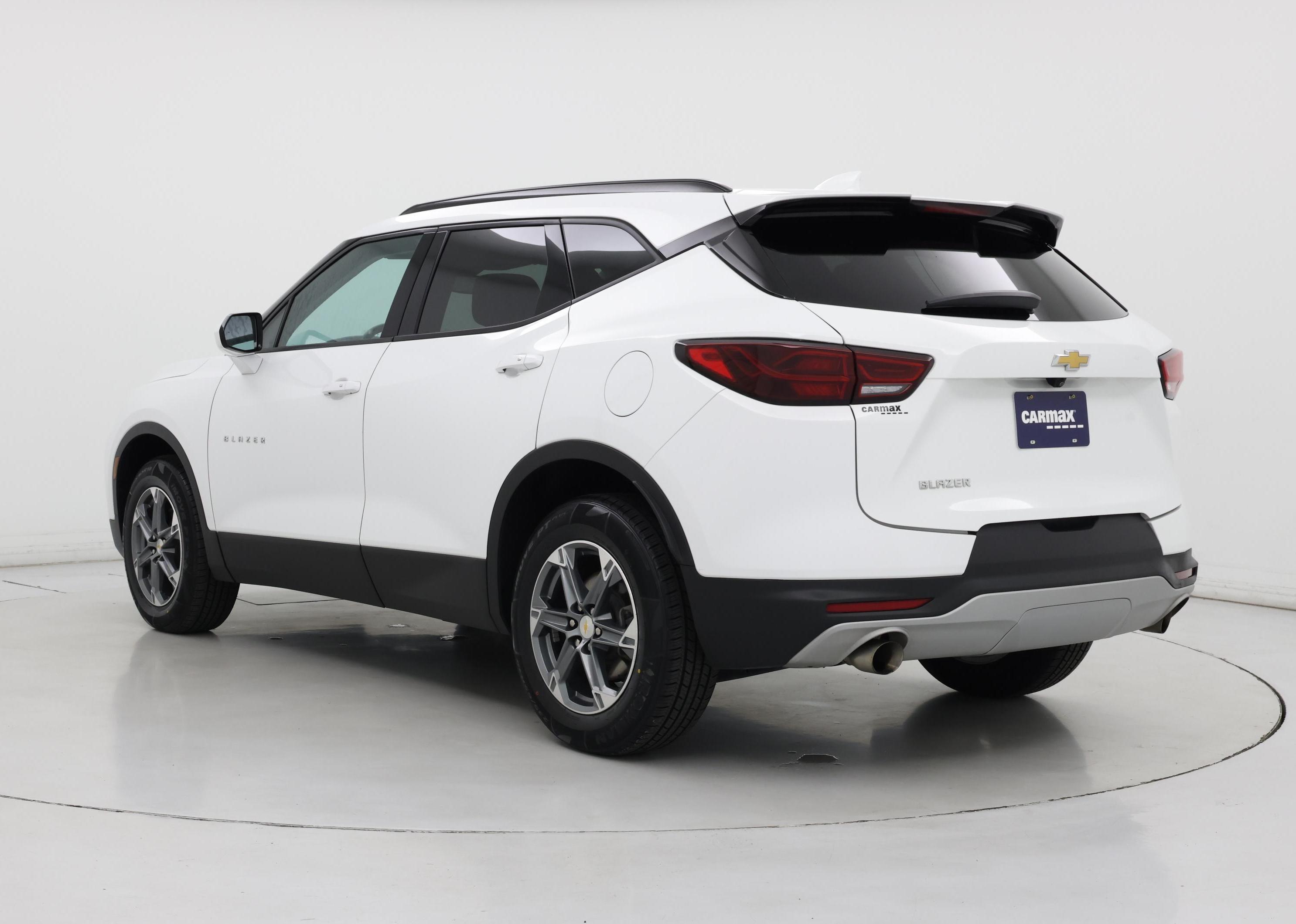 Thumbnail: 2023 Chevrolet Blazer - 2