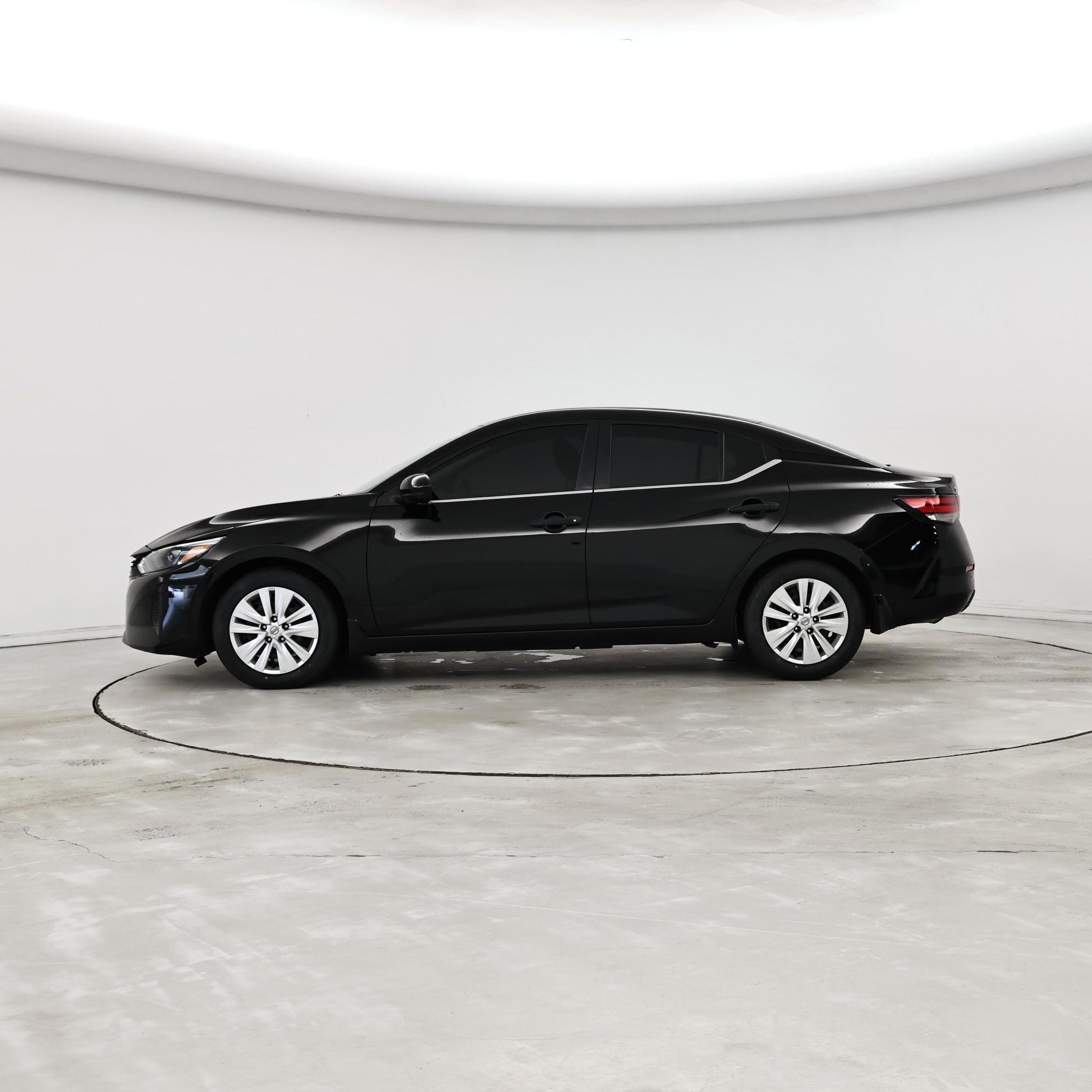Thumbnail: 2024 Nissan Sentra - 3