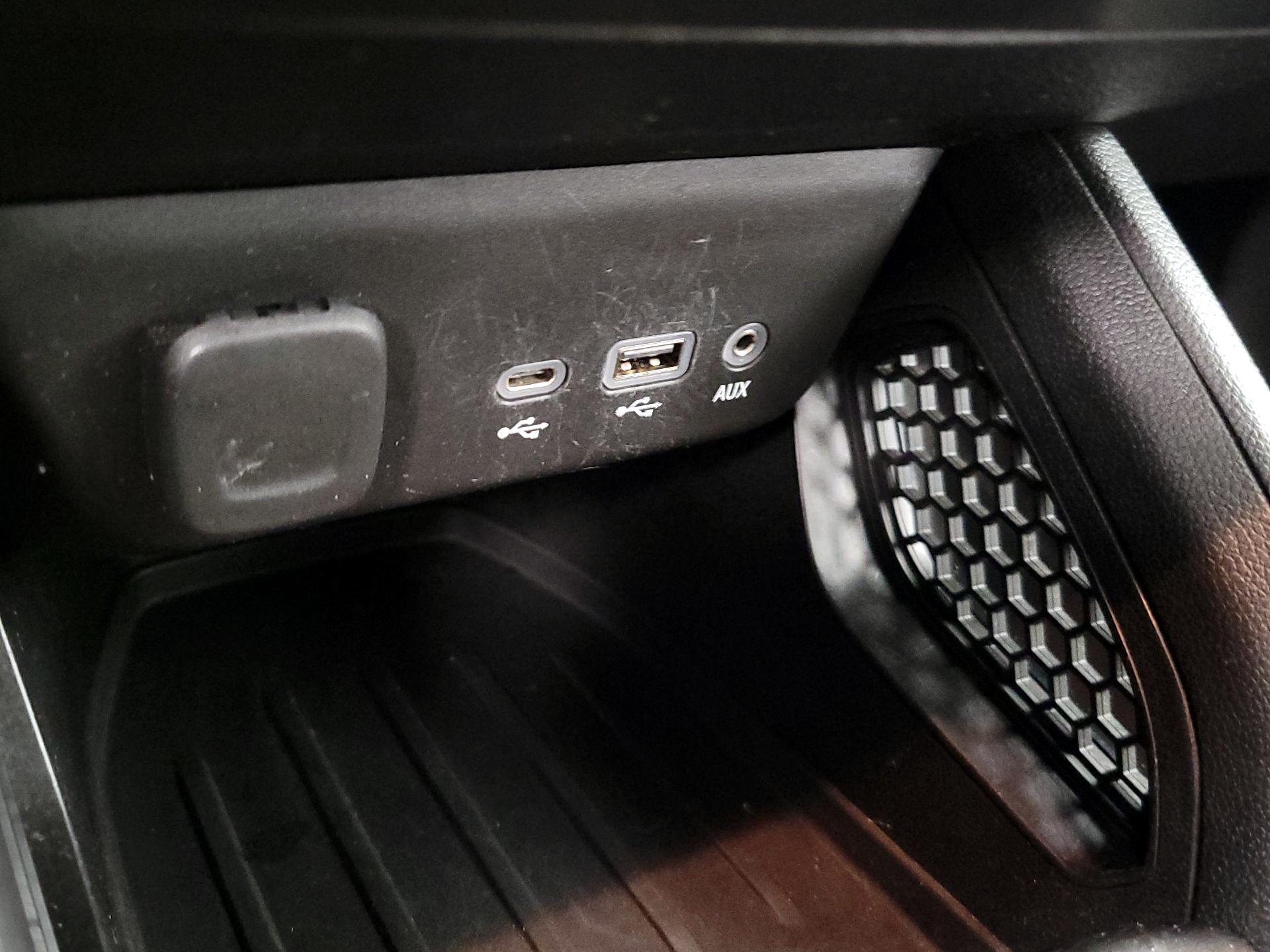 Thumbnail: 2021 Chevrolet TrailBlazer - 18