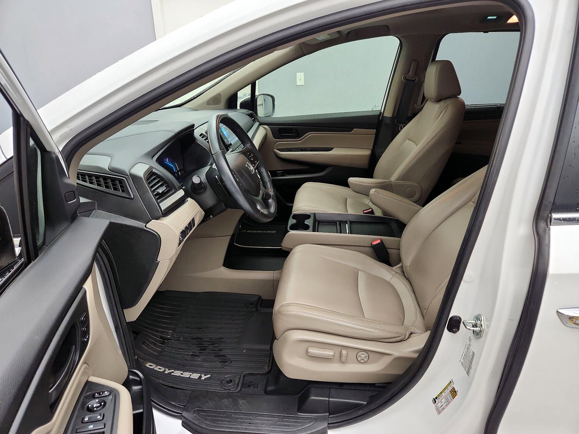 Thumbnail: 2021 Honda Odyssey - 11