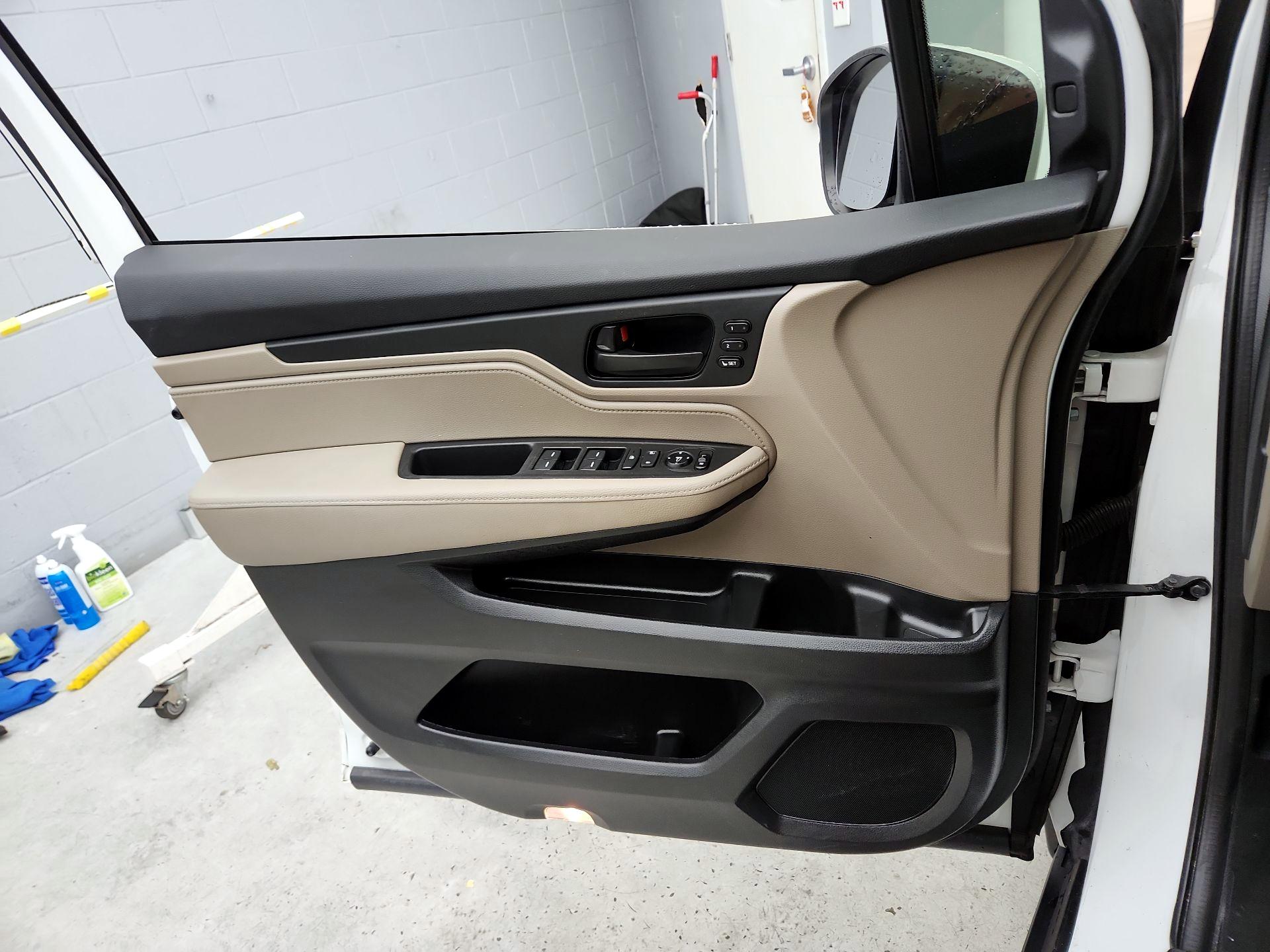 Thumbnail: 2021 Honda Odyssey - 12