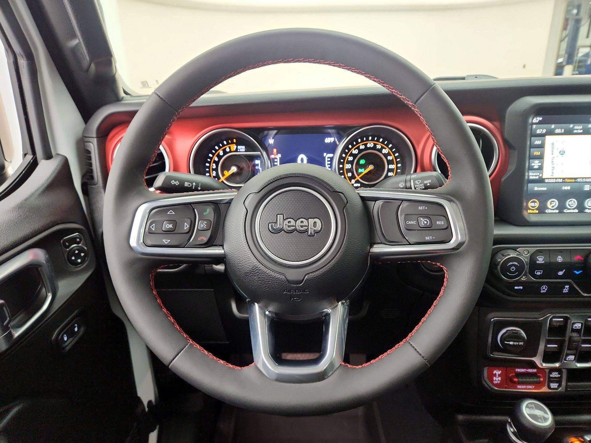 Thumbnail: 2023 Jeep Gladiator - 10