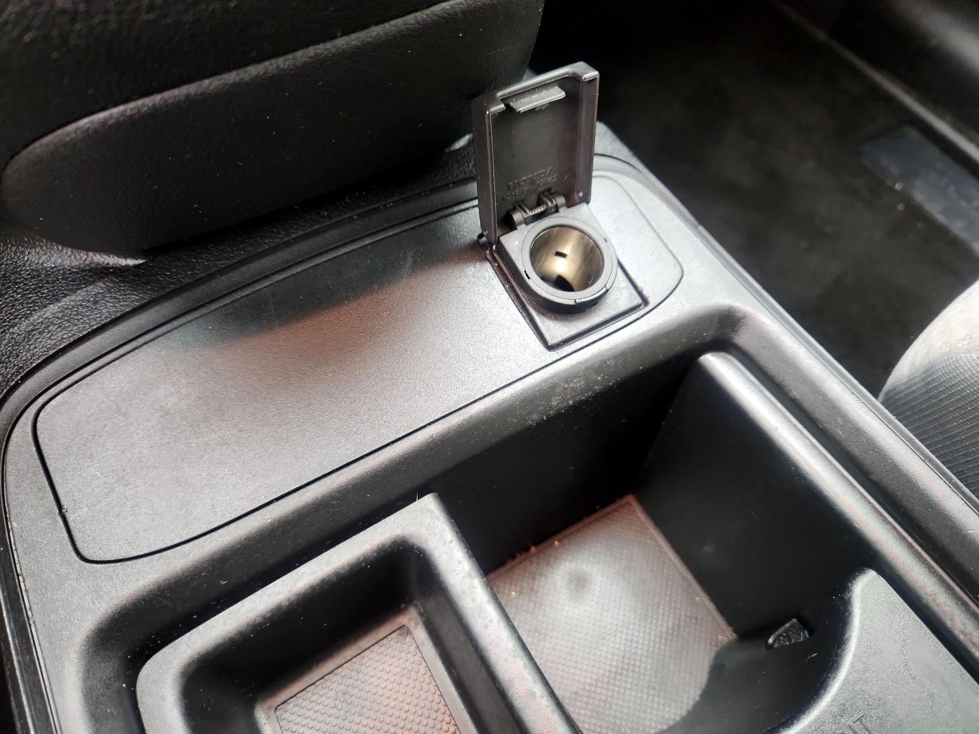 Thumbnail: 2016 Honda CR-V - 18