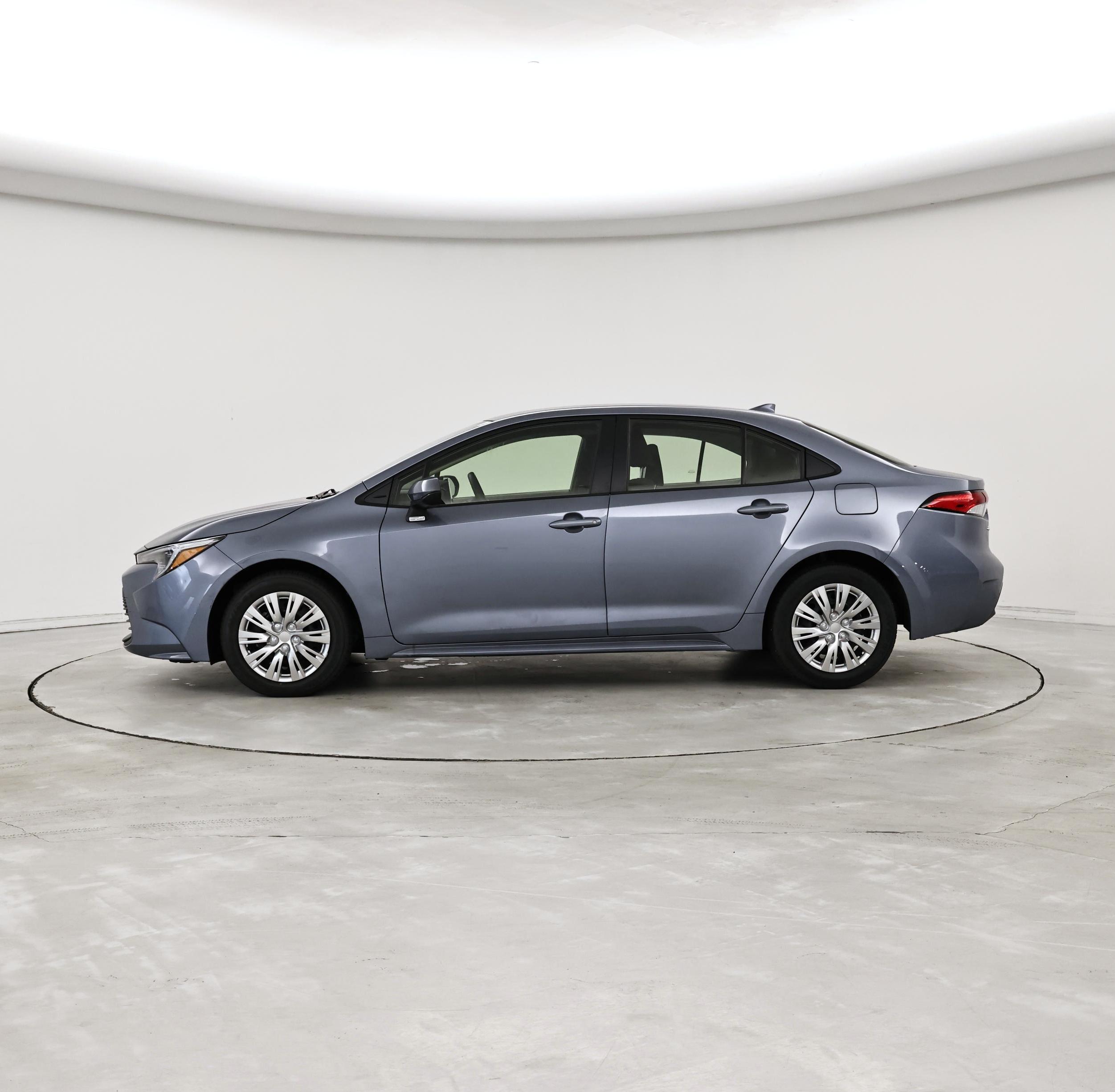 Thumbnail: 2025 Toyota Corolla - 3
