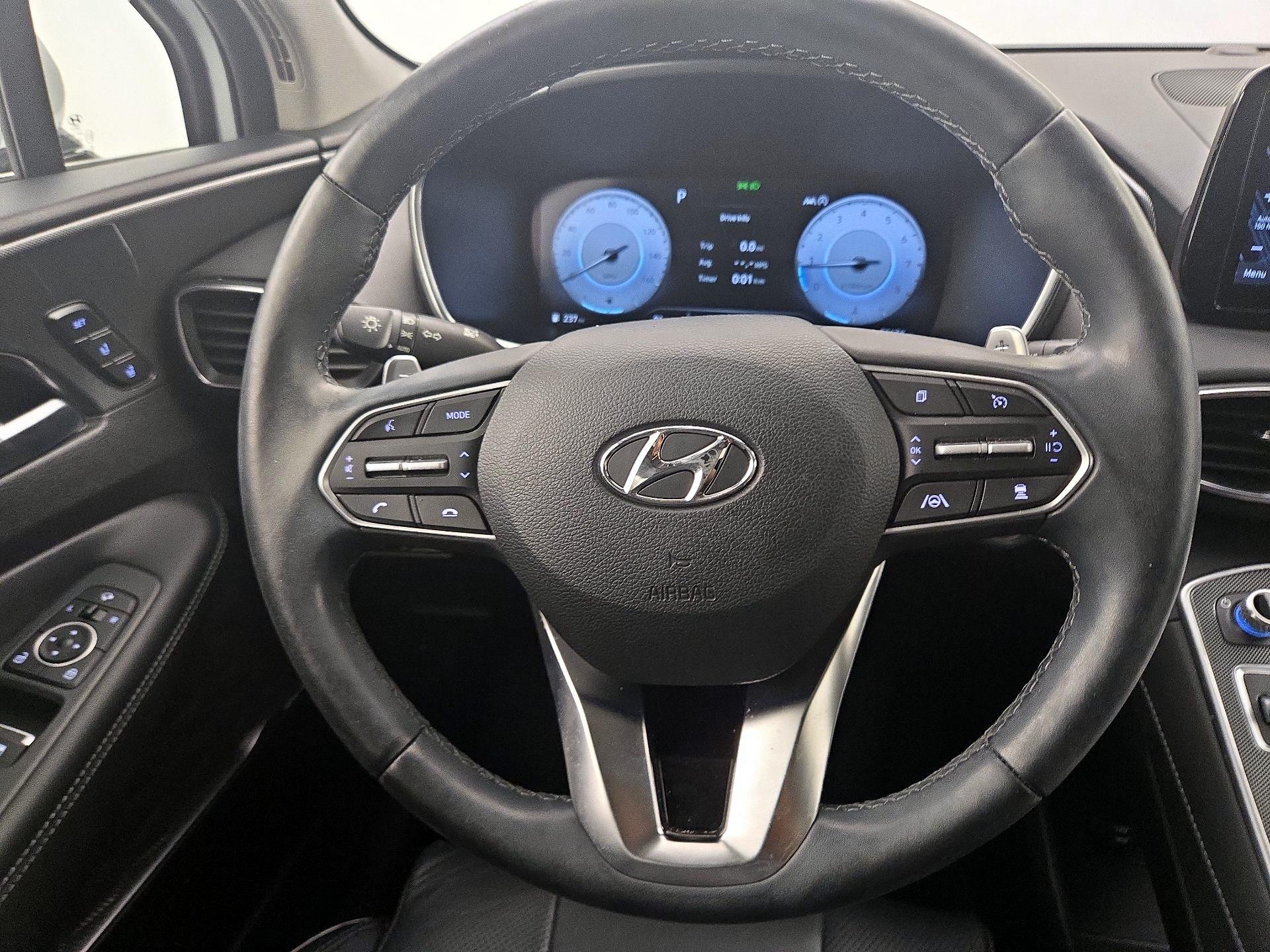 Thumbnail: 2023 Hyundai Santa Fe - 10