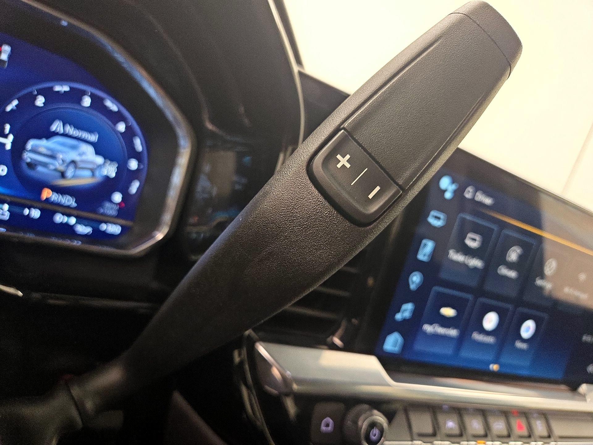 Thumbnail: 2022 Chevrolet Silverado 1500 - 17