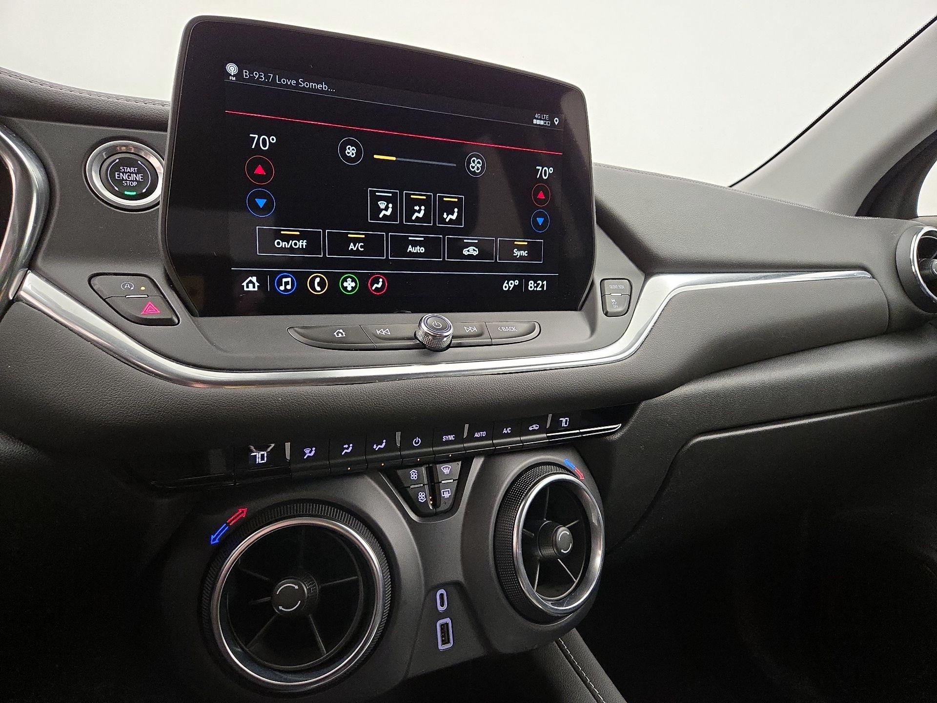 Thumbnail: 2023 Chevrolet Blazer - 16