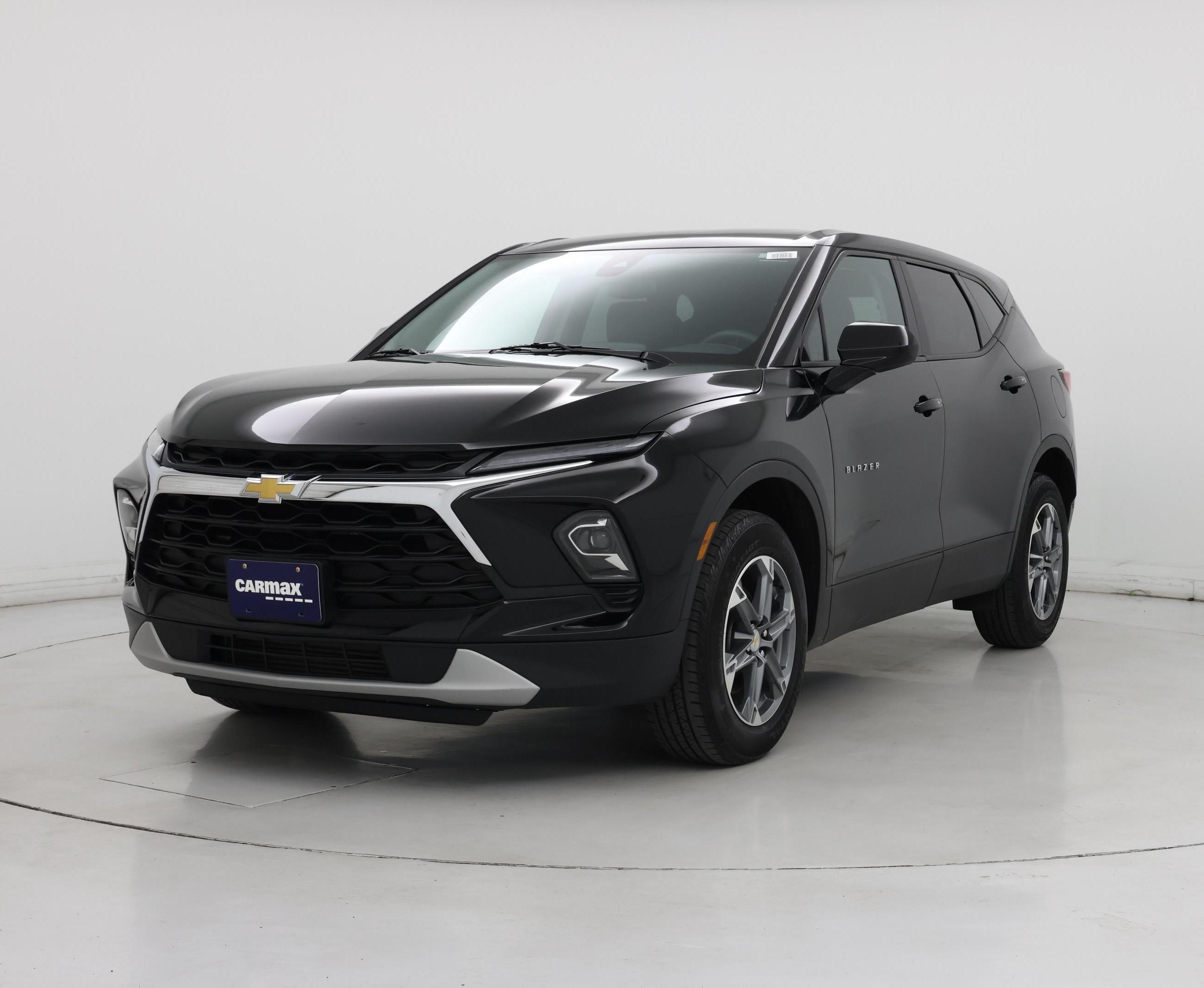 Thumbnail: 2023 Chevrolet Blazer - 4