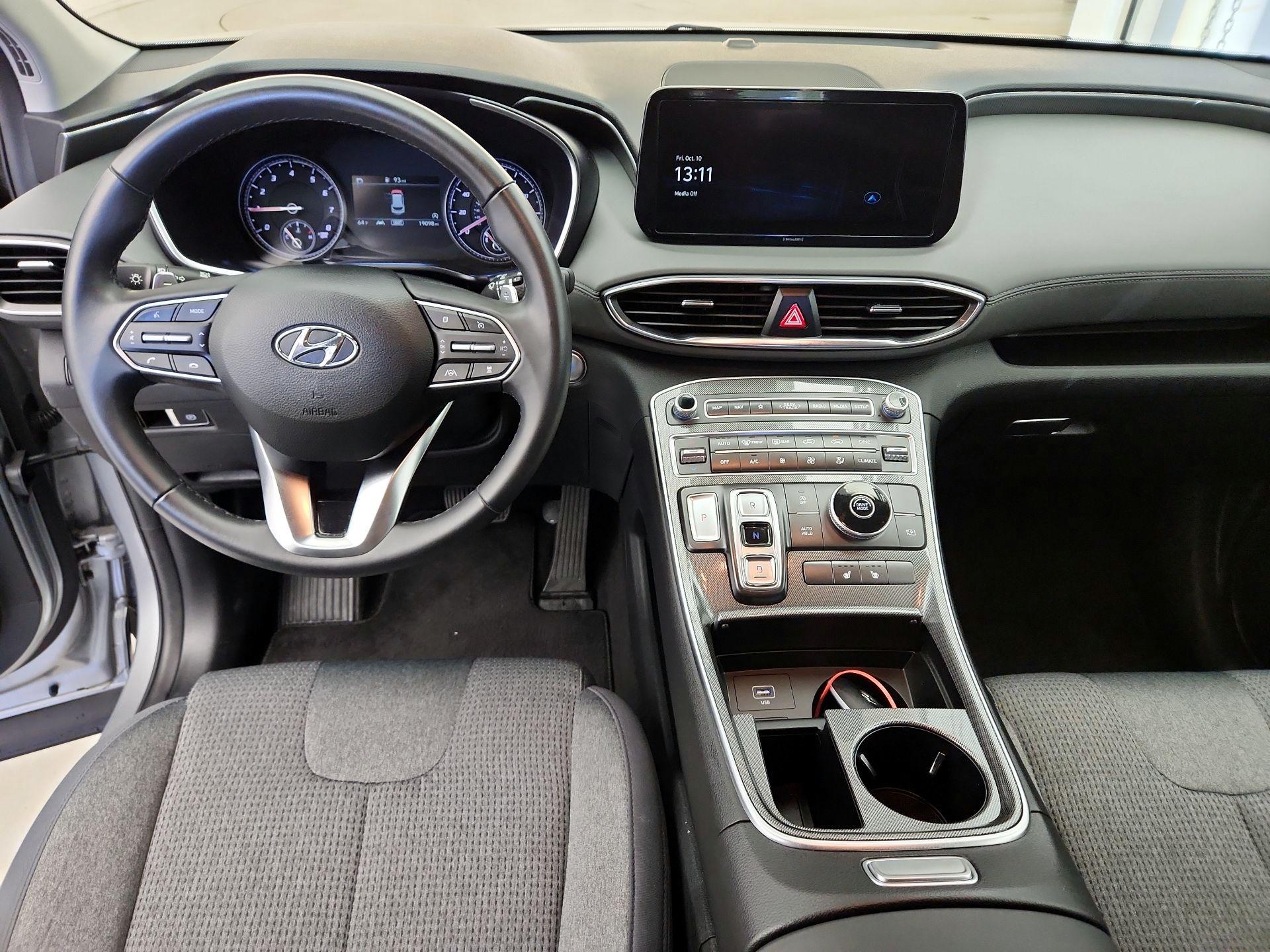 Thumbnail: 2023 Hyundai Santa Fe - 9