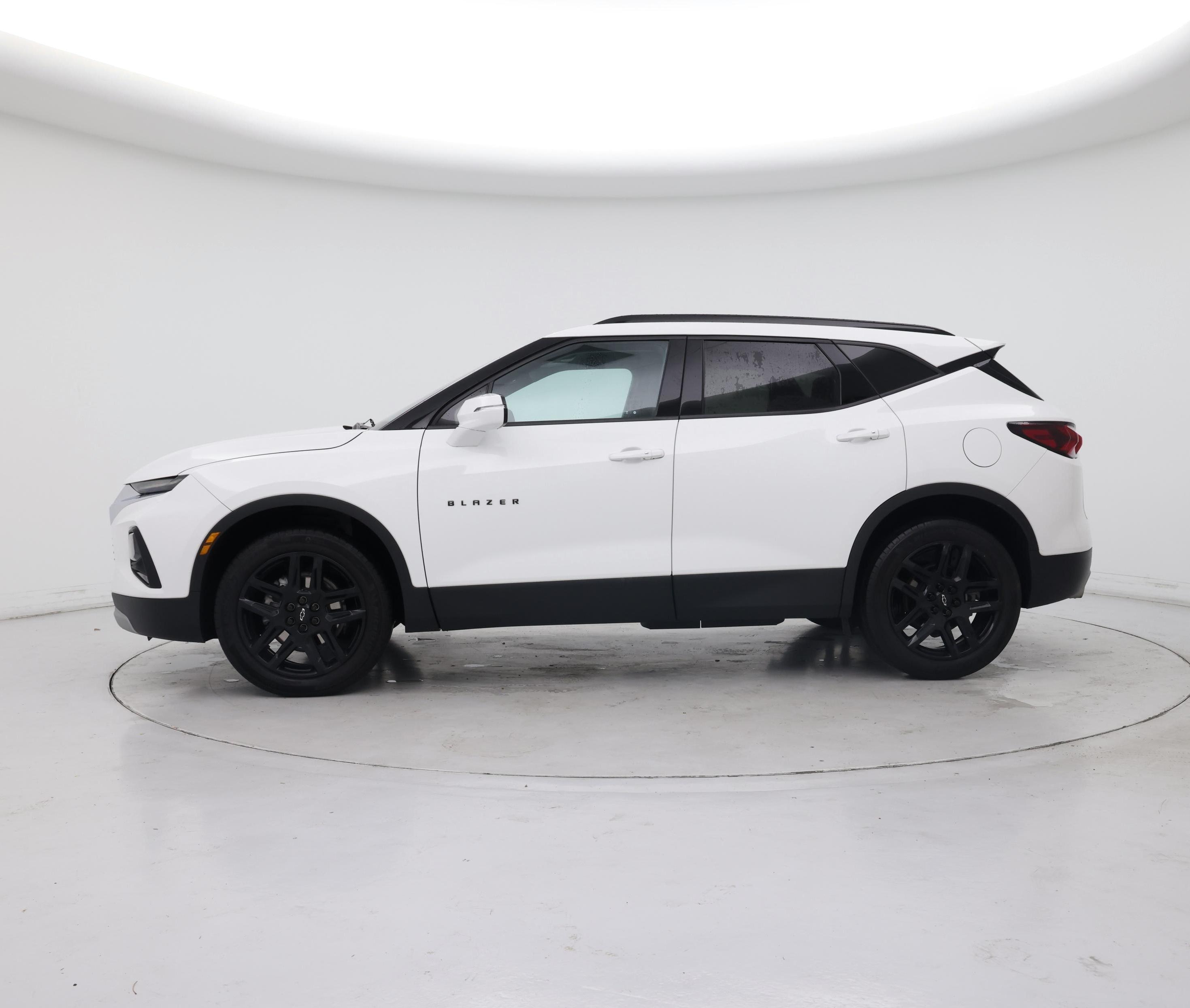 Thumbnail: 2022 Chevrolet Blazer - 3
