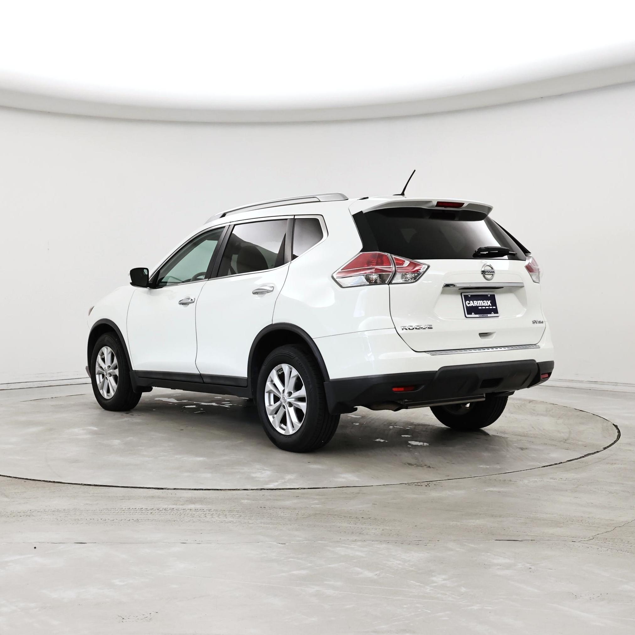 Thumbnail: 2015 Nissan Rogue - 2