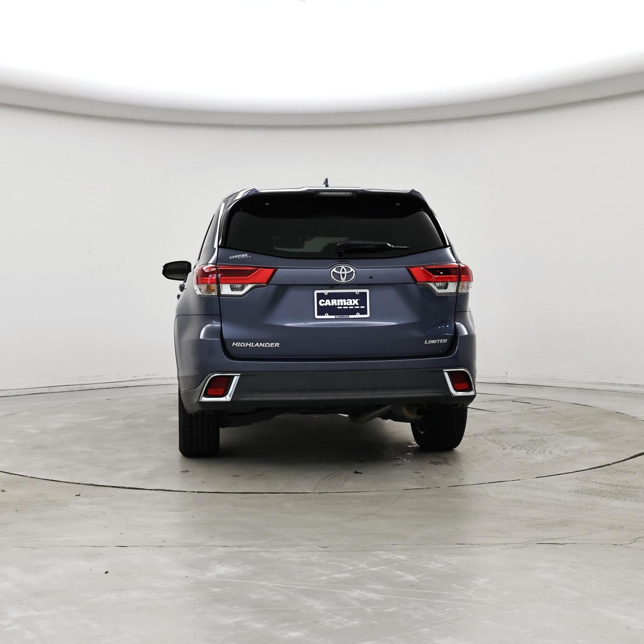 Thumbnail: 2017 Toyota Highlander - 6