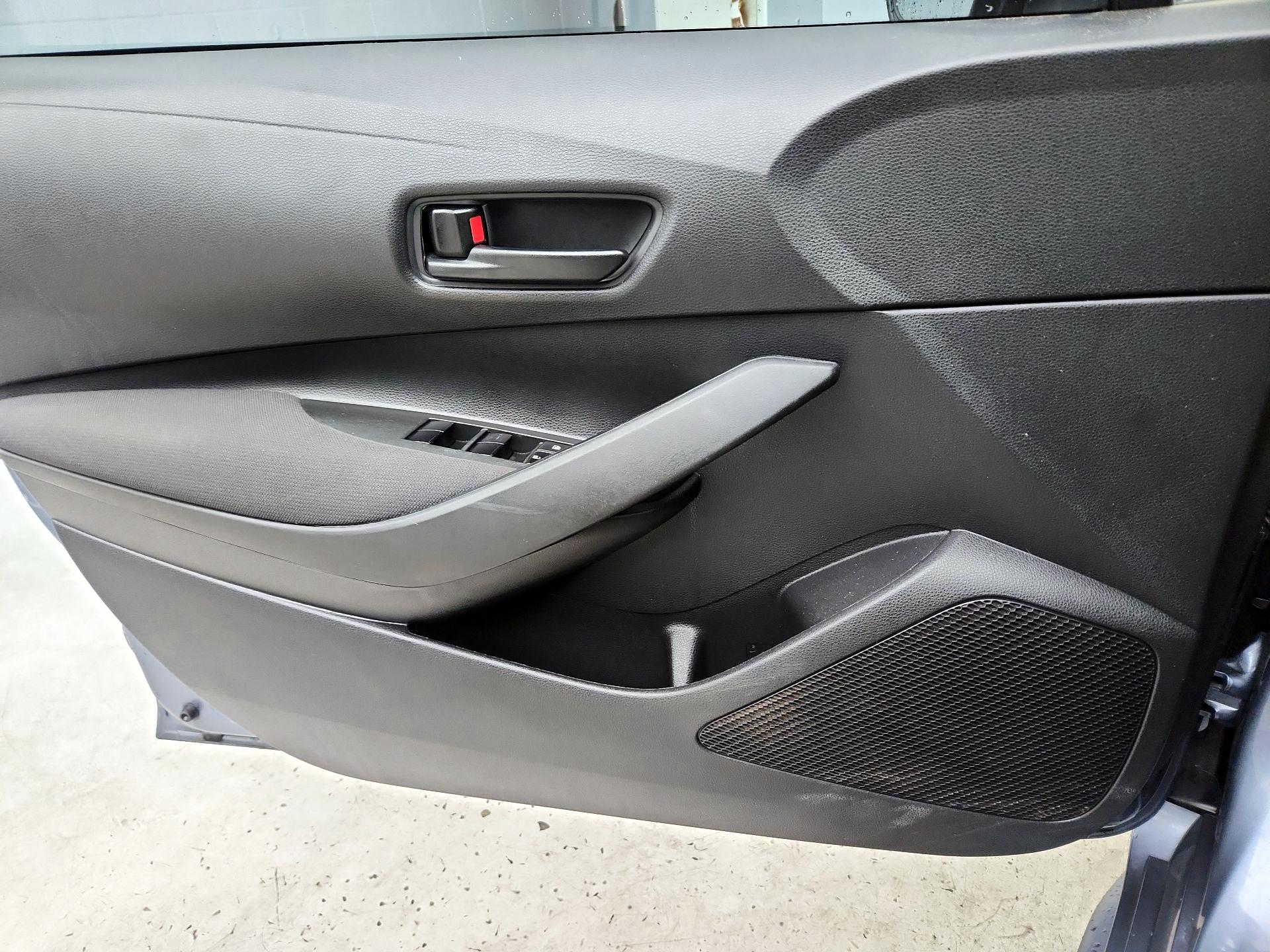 Thumbnail: 2022 Toyota Corolla - 12