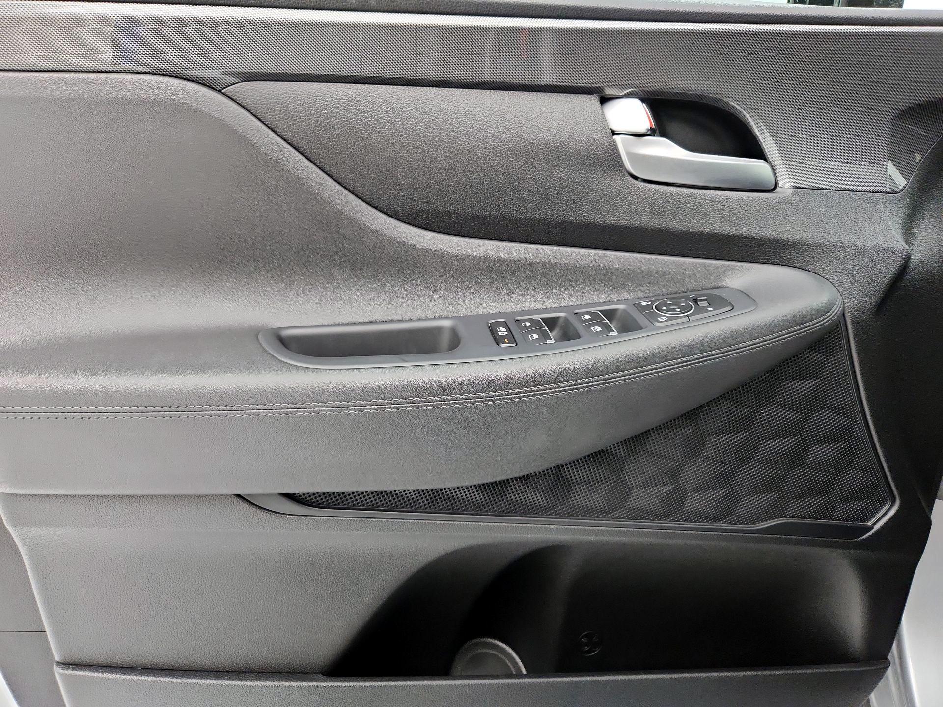 Thumbnail: 2023 Hyundai Santa Fe - 12