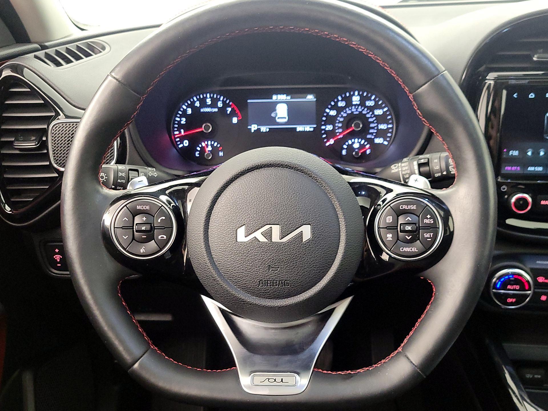 Thumbnail: 2022 Kia Soul - 10