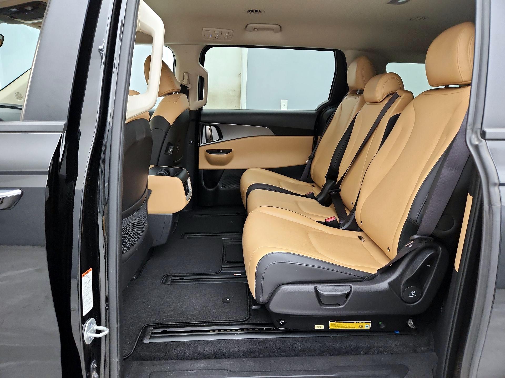 Thumbnail: 2024 Kia Carnival - 19