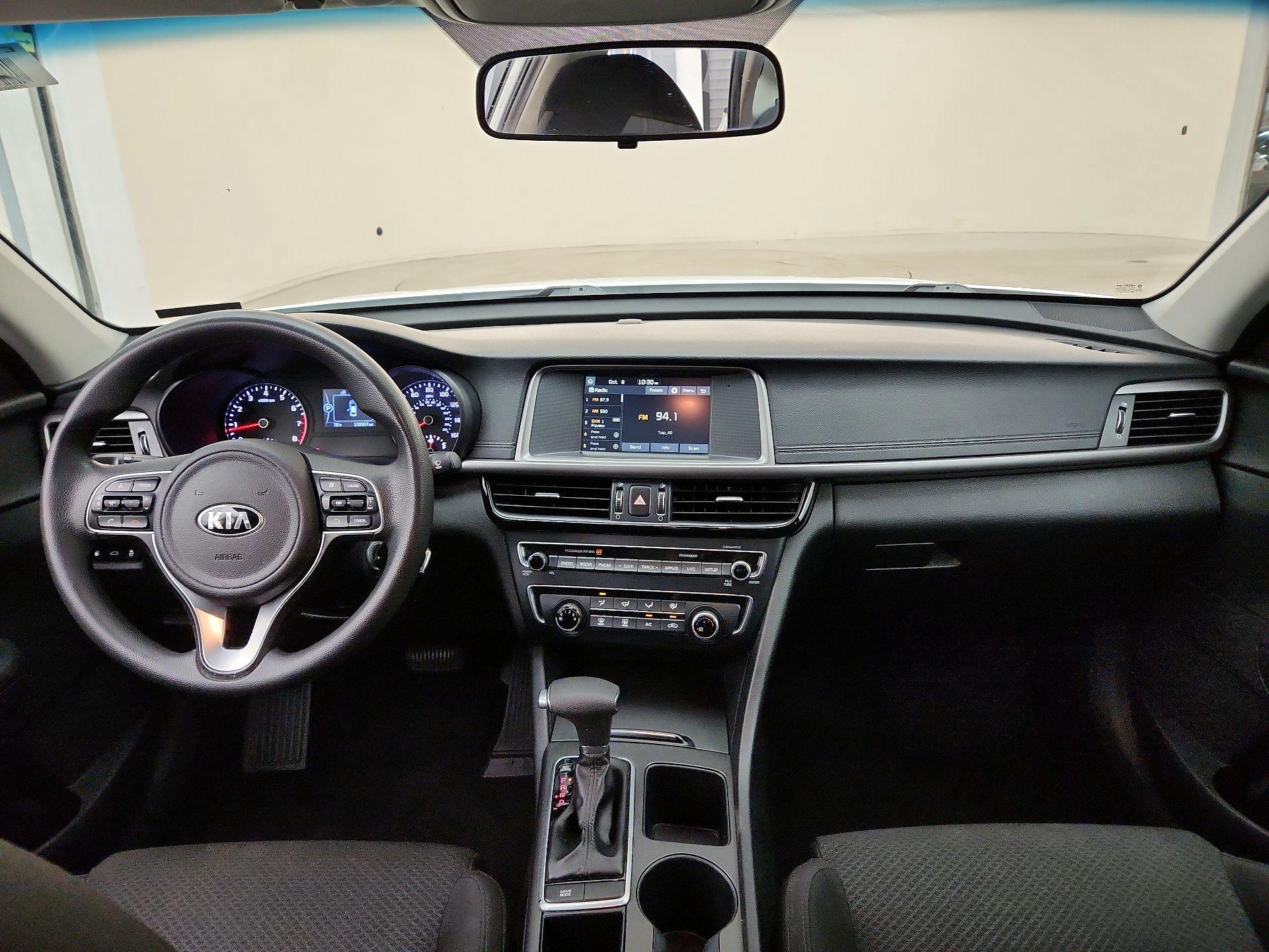 Thumbnail: 2018 Kia Optima - 9