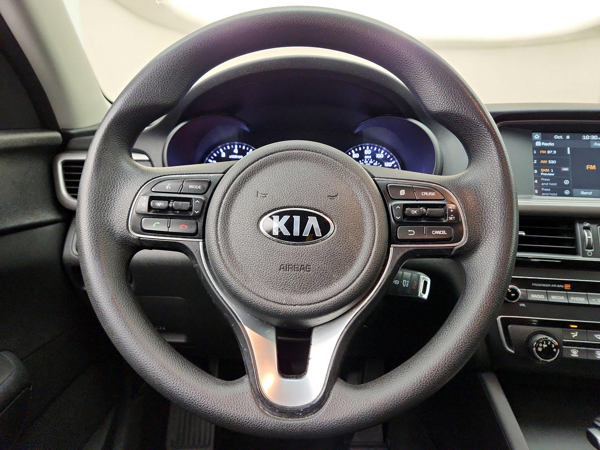 Thumbnail: 2018 Kia Optima - 10