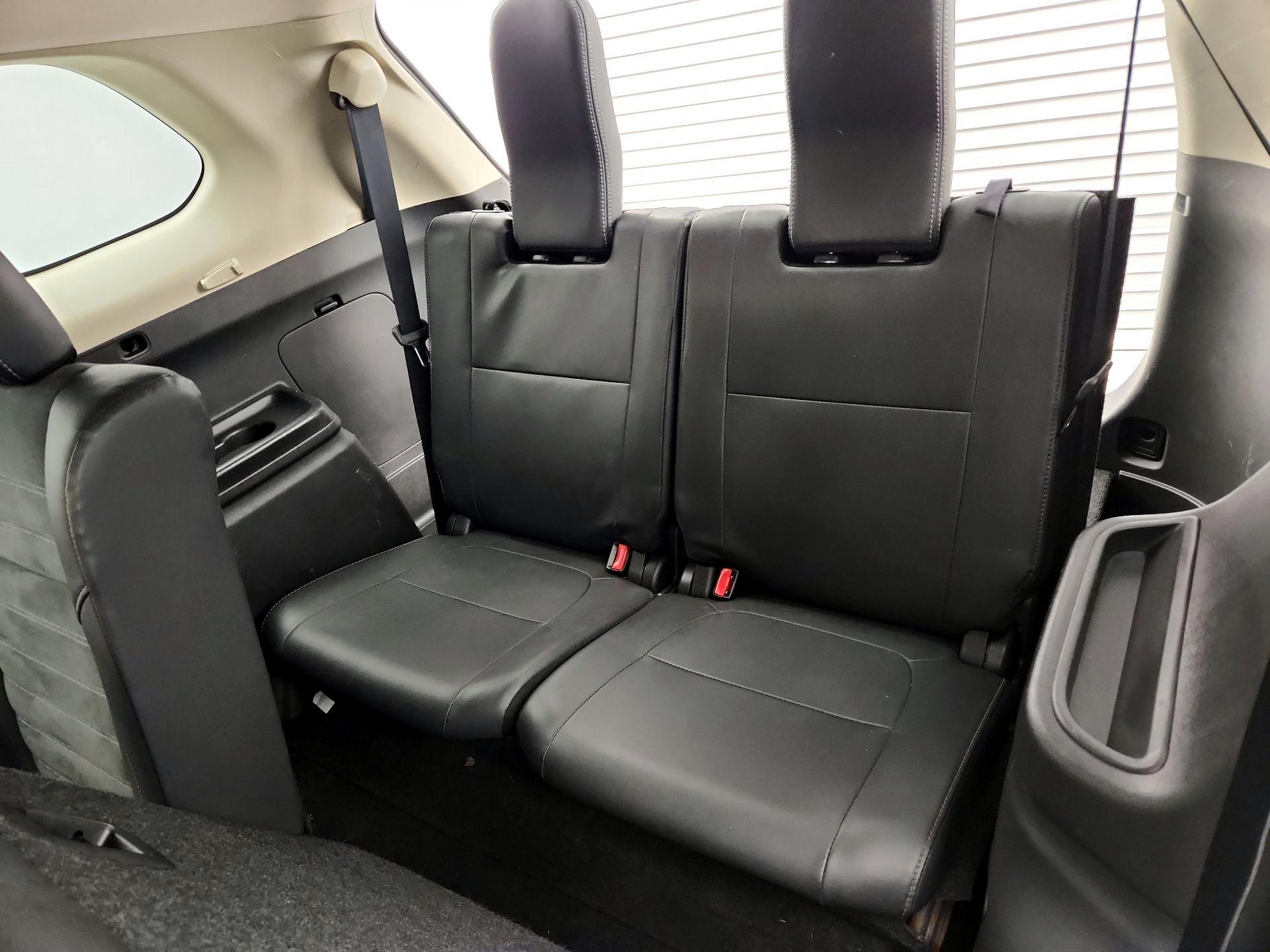 Thumbnail: 2020 Mitsubishi Outlander - 20