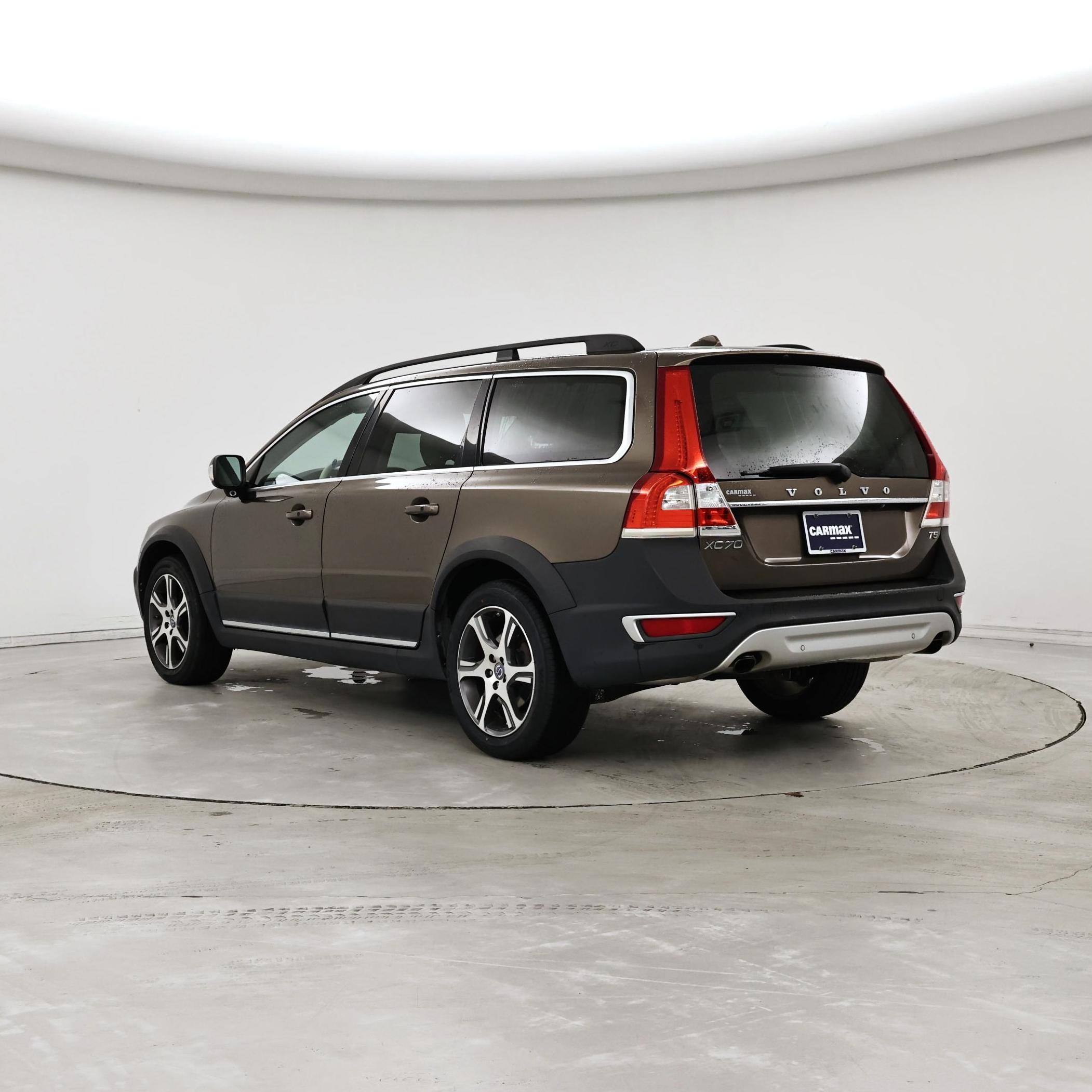 Thumbnail: 2015 Volvo XC70 - 2