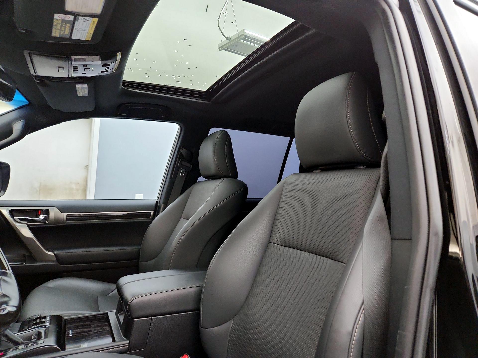 Thumbnail: 2021 Lexus GX - 20
