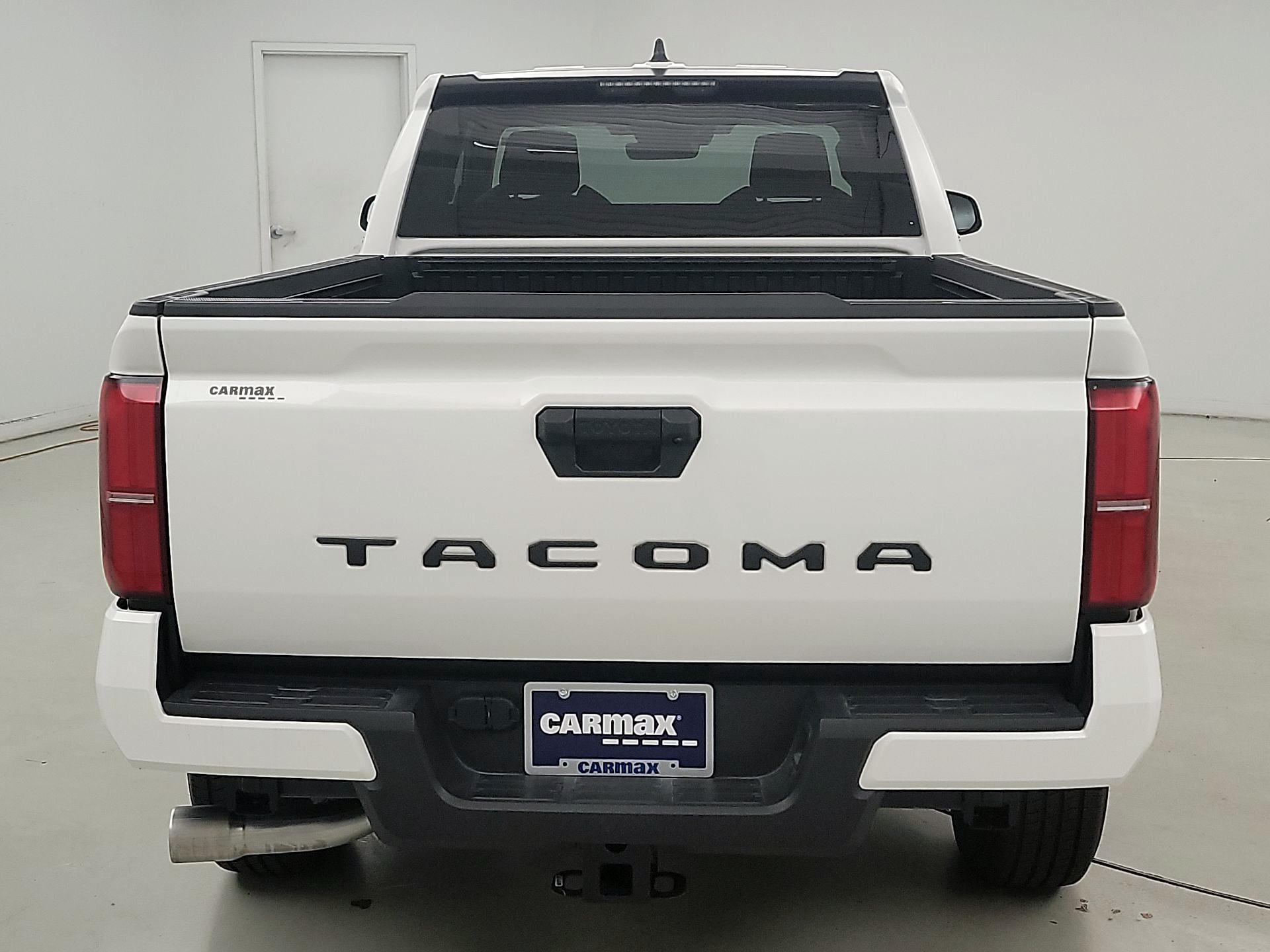 Thumbnail: 2024 Toyota Tacoma - 6