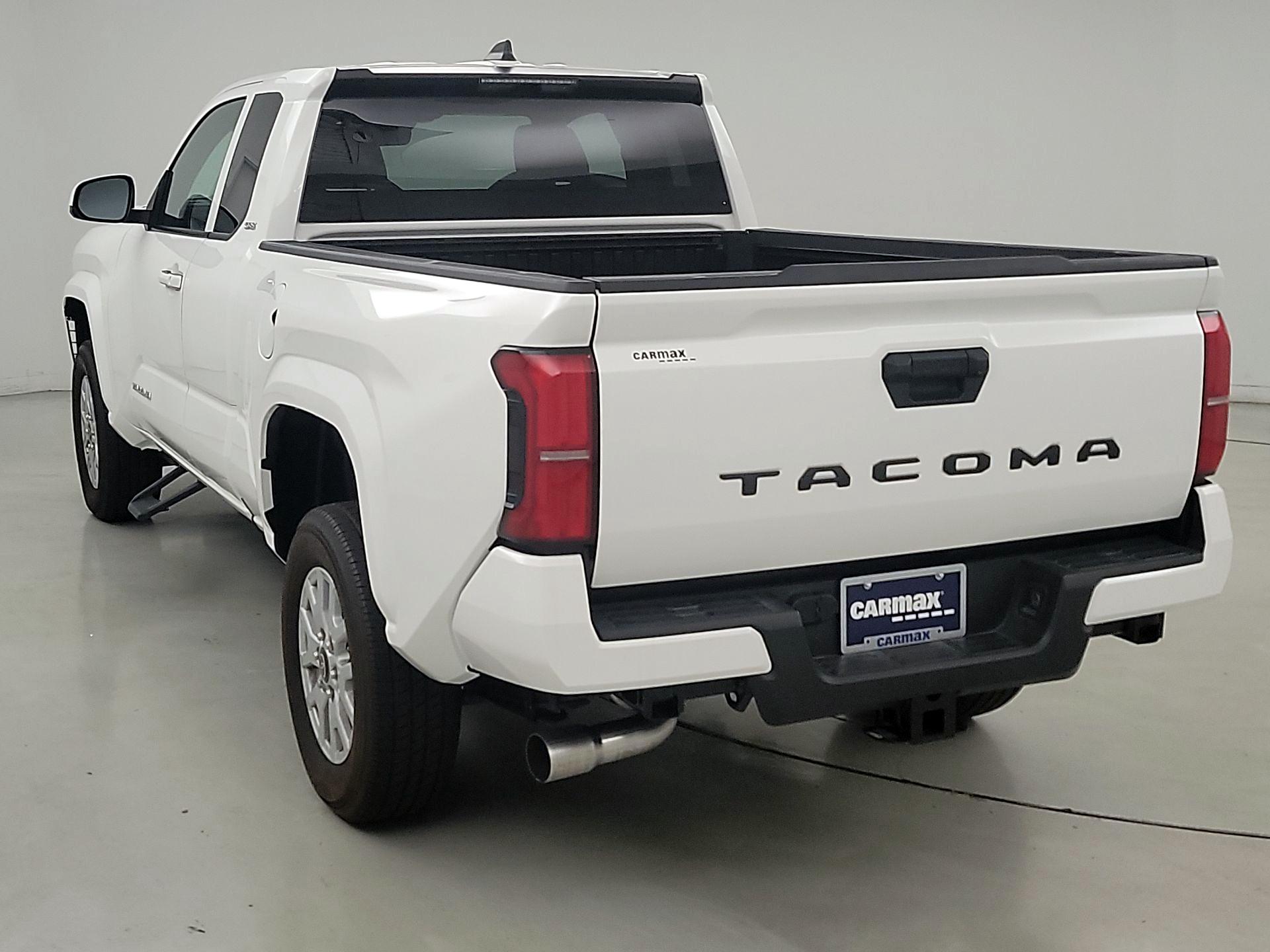 Thumbnail: 2024 Toyota Tacoma - 7
