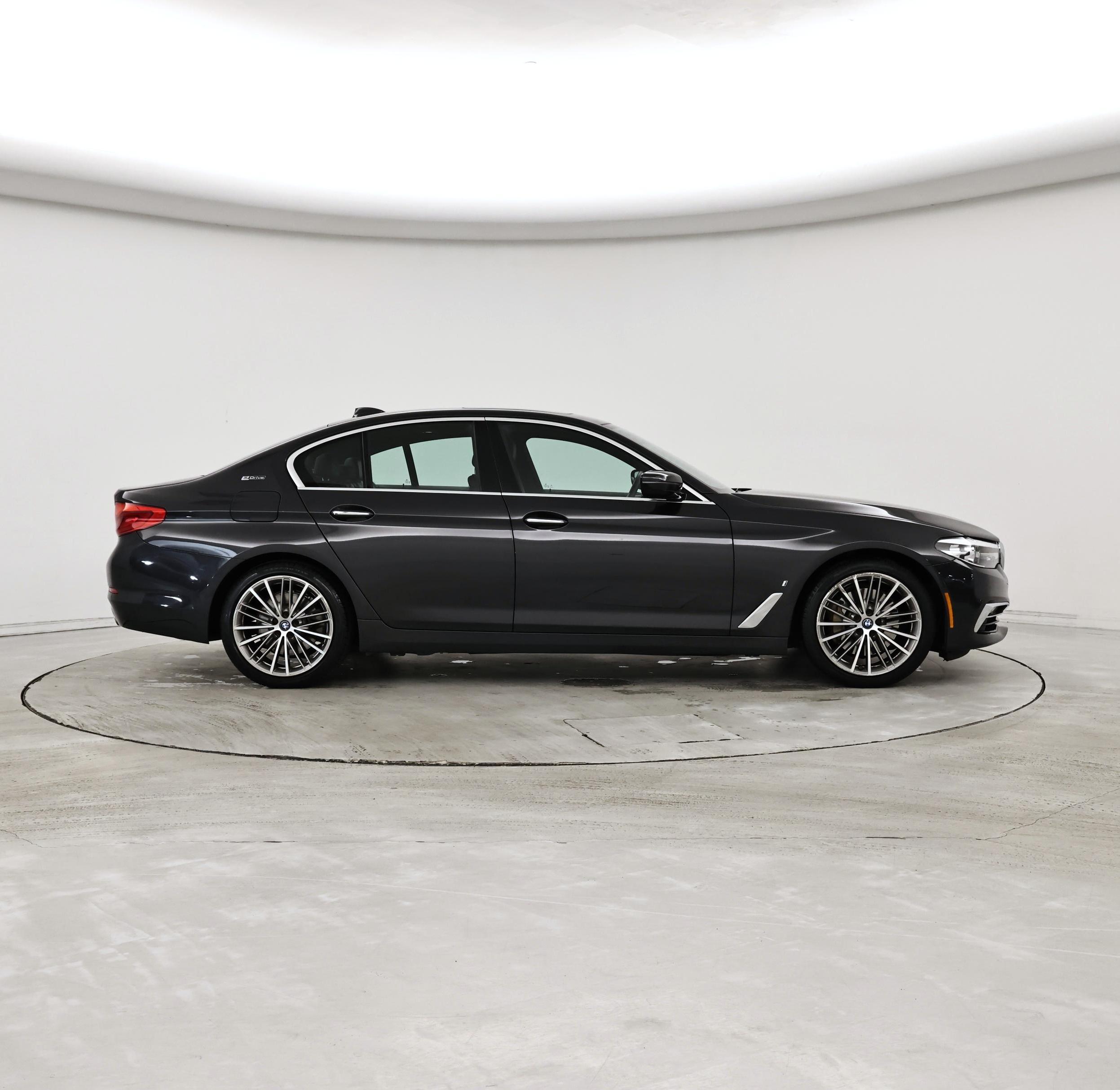 Thumbnail: 2018 BMW 5 Series - 7