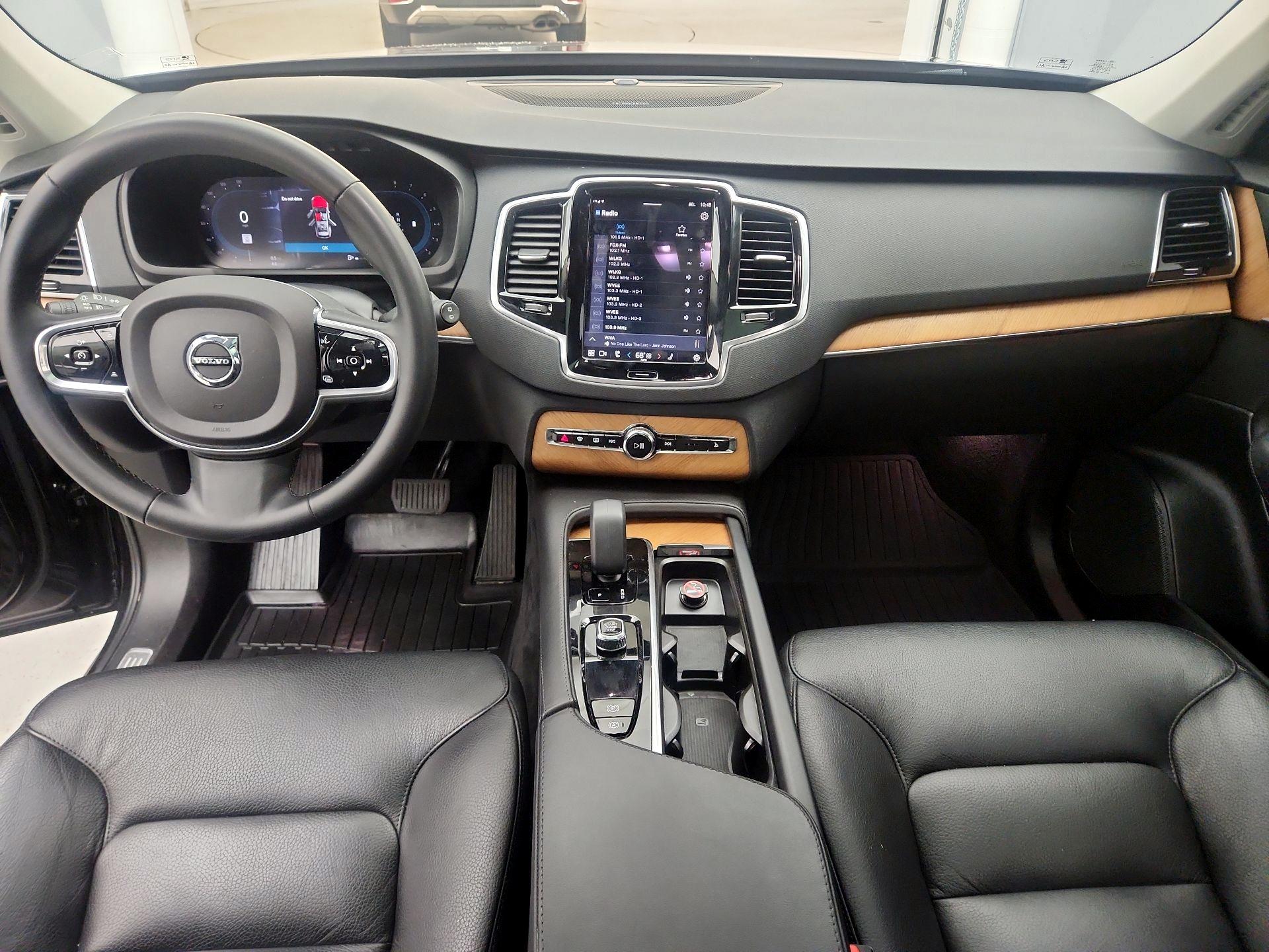 Thumbnail: 2023 Volvo XC90 - 9