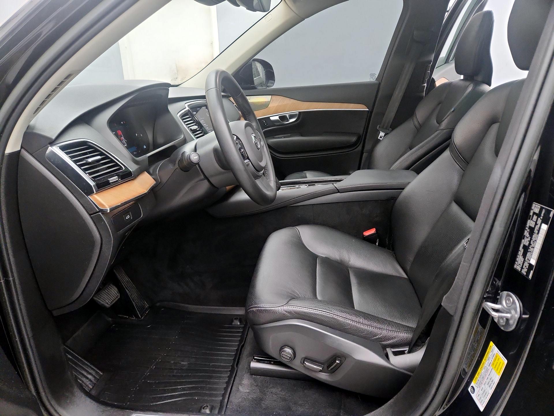 Thumbnail: 2023 Volvo XC90 - 11