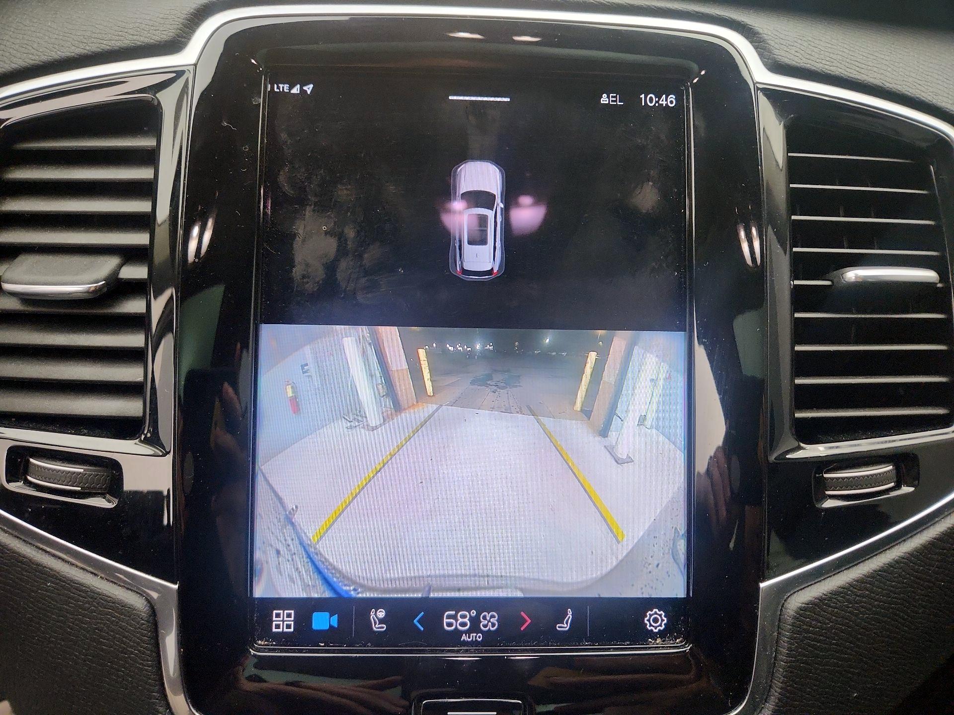 Thumbnail: 2023 Volvo XC90 - 15