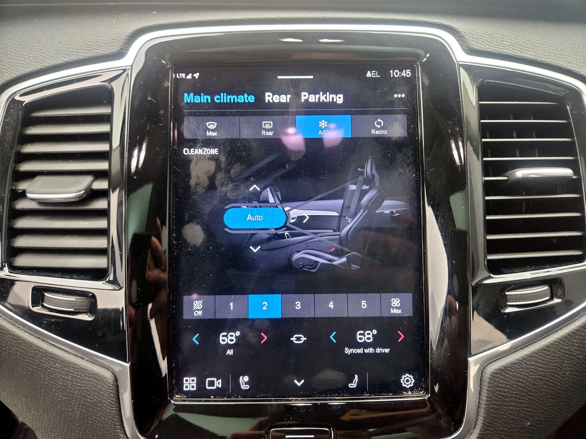 Thumbnail: 2023 Volvo XC90 - 17